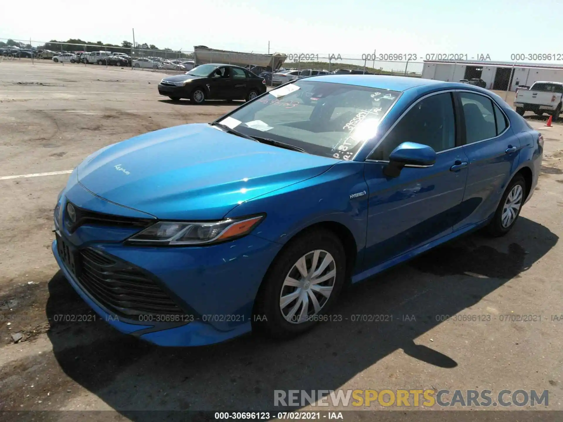 2 Photograph of a damaged car 4T1B31HKXKU006438 TOYOTA CAMRY 2019