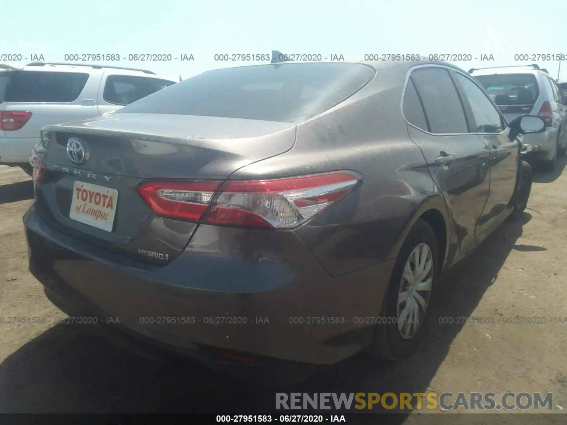 4 Photograph of a damaged car 4T1B31HKXKU509368 TOYOTA CAMRY 2019