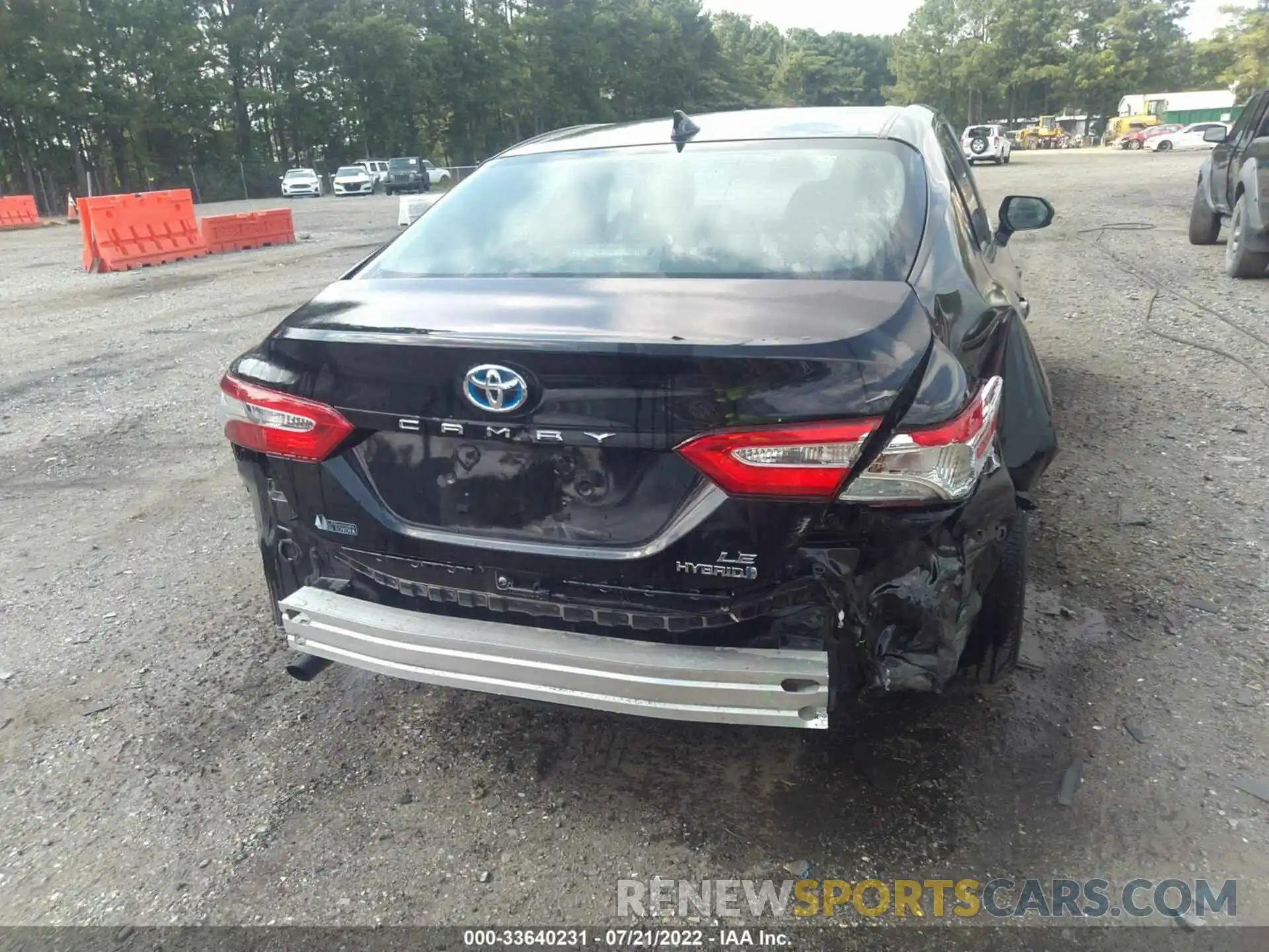 6 Photograph of a damaged car 4T1B31HKXKU513386 TOYOTA CAMRY 2019