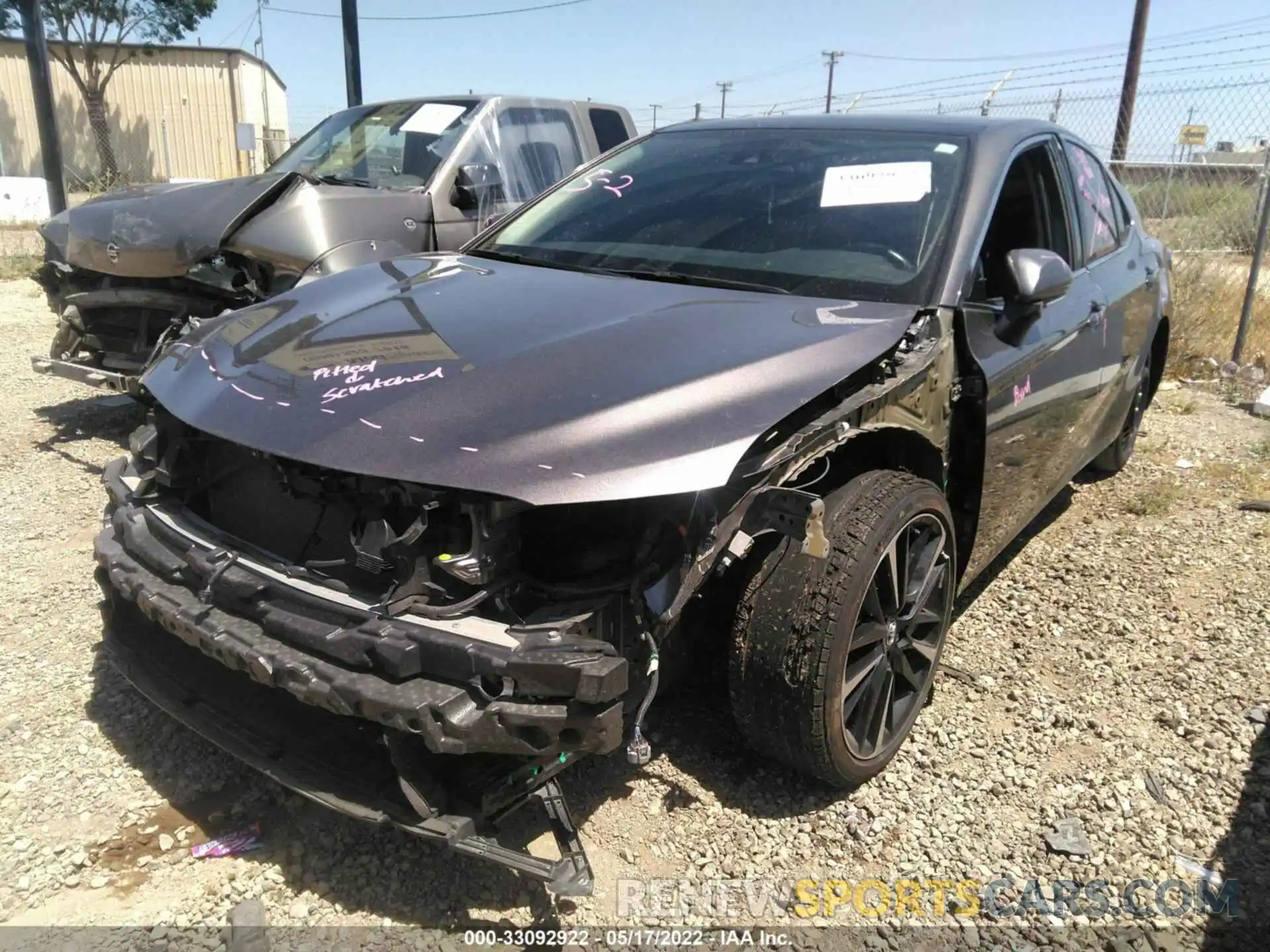 4 Photograph of a damaged car 4T1B61HK0KU162558 TOYOTA CAMRY 2019