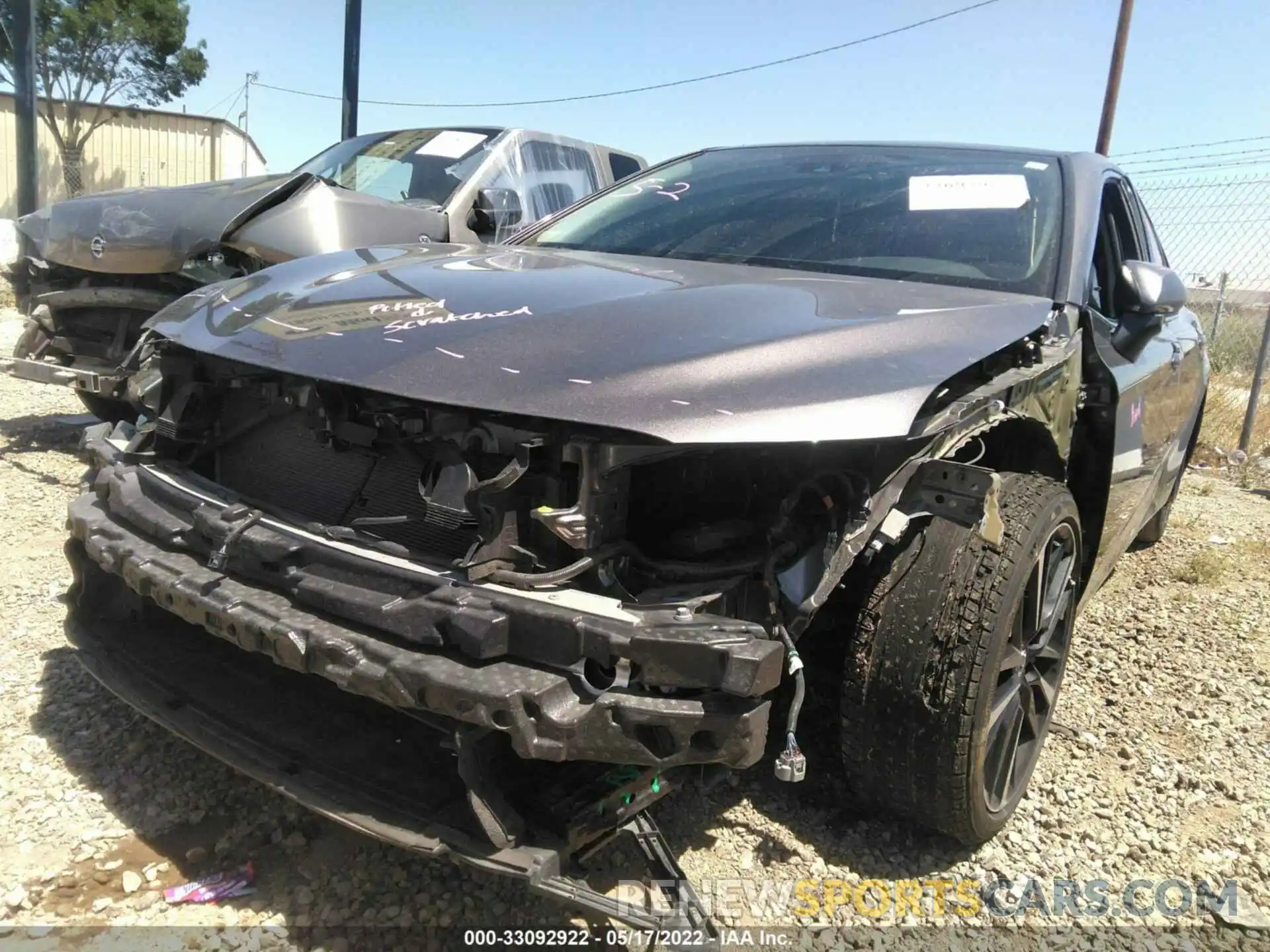 6 Photograph of a damaged car 4T1B61HK0KU162558 TOYOTA CAMRY 2019