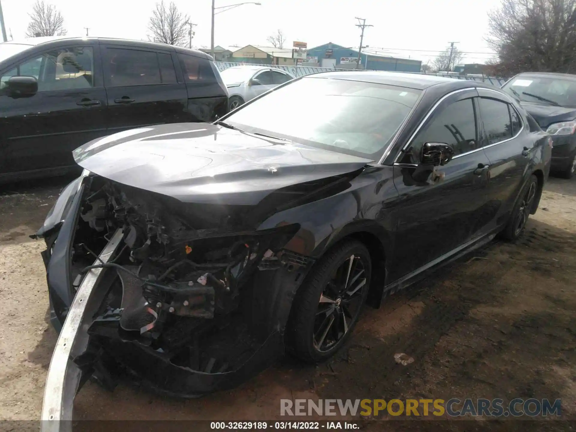 2 Photograph of a damaged car 4T1B61HK0KU179392 TOYOTA CAMRY 2019