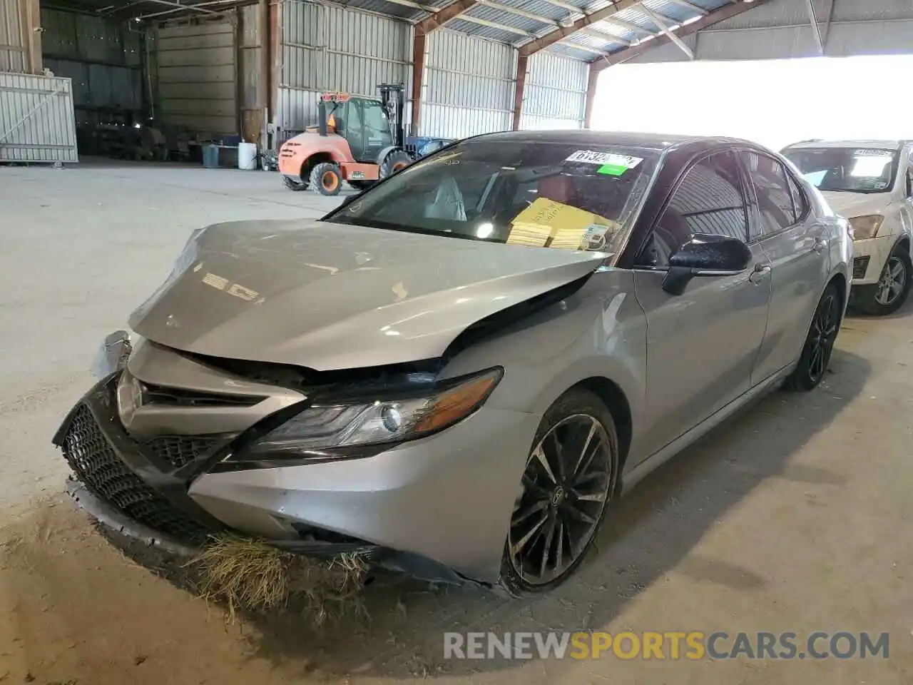 2 Photograph of a damaged car 4T1B61HK0KU201505 TOYOTA CAMRY 2019