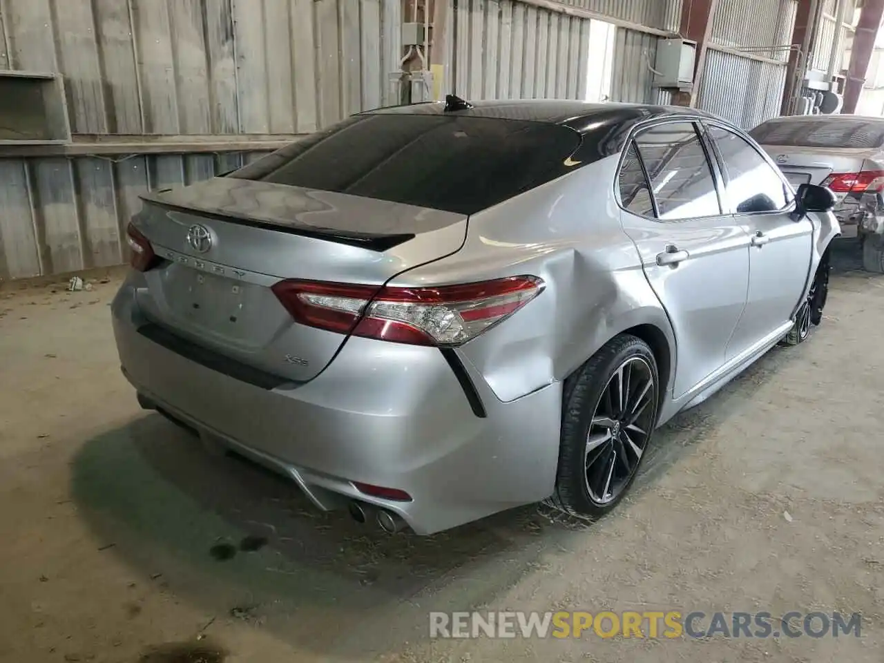 4 Photograph of a damaged car 4T1B61HK0KU201505 TOYOTA CAMRY 2019