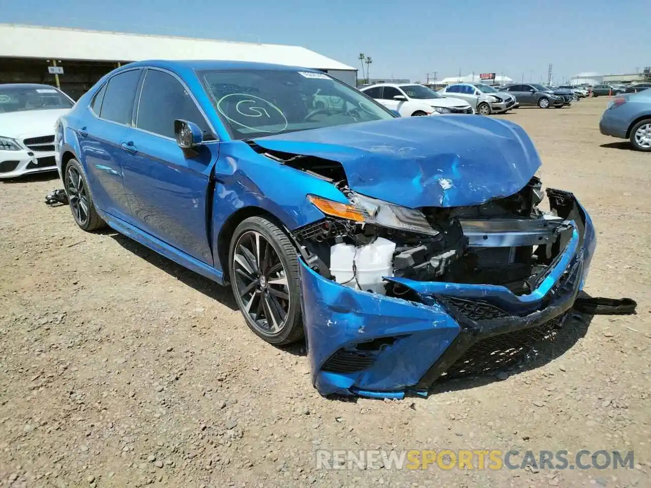 9 Photograph of a damaged car 4T1B61HK0KU207529 TOYOTA CAMRY 2019