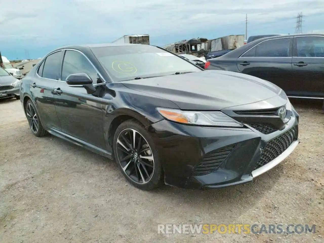 1 Photograph of a damaged car 4T1B61HK0KU213248 TOYOTA CAMRY 2019