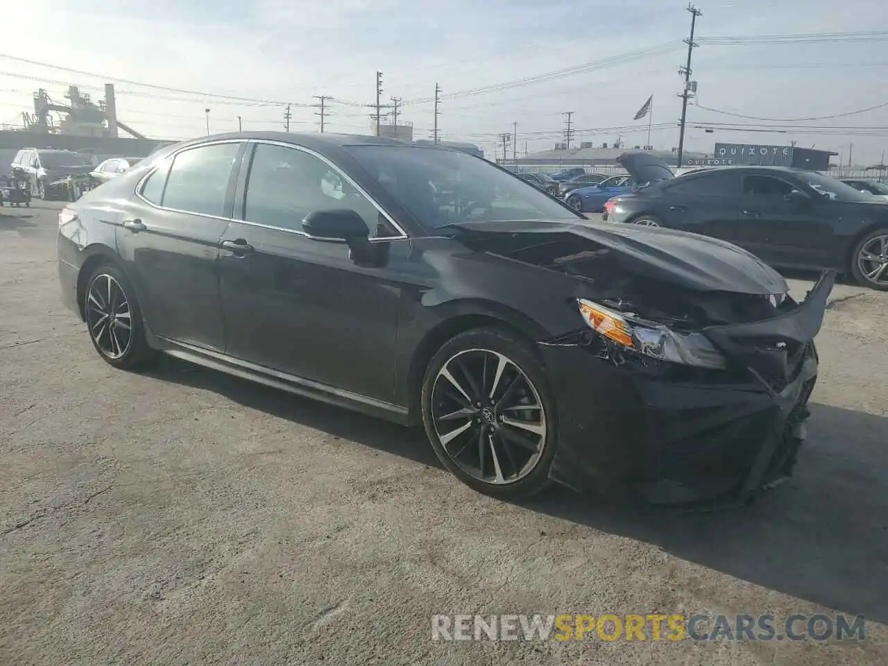 4 Photograph of a damaged car 4T1B61HK0KU217803 TOYOTA CAMRY 2019