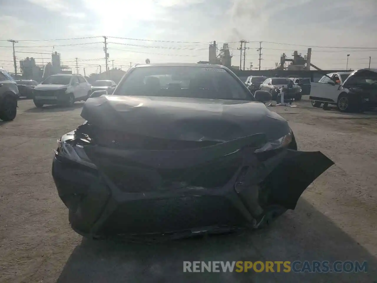 5 Photograph of a damaged car 4T1B61HK0KU217803 TOYOTA CAMRY 2019