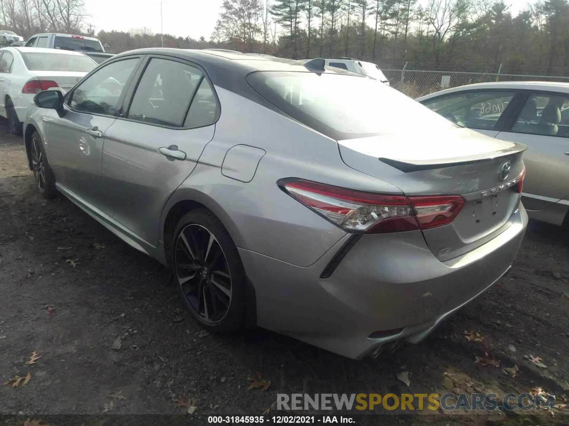 3 Photograph of a damaged car 4T1B61HK0KU223178 TOYOTA CAMRY 2019