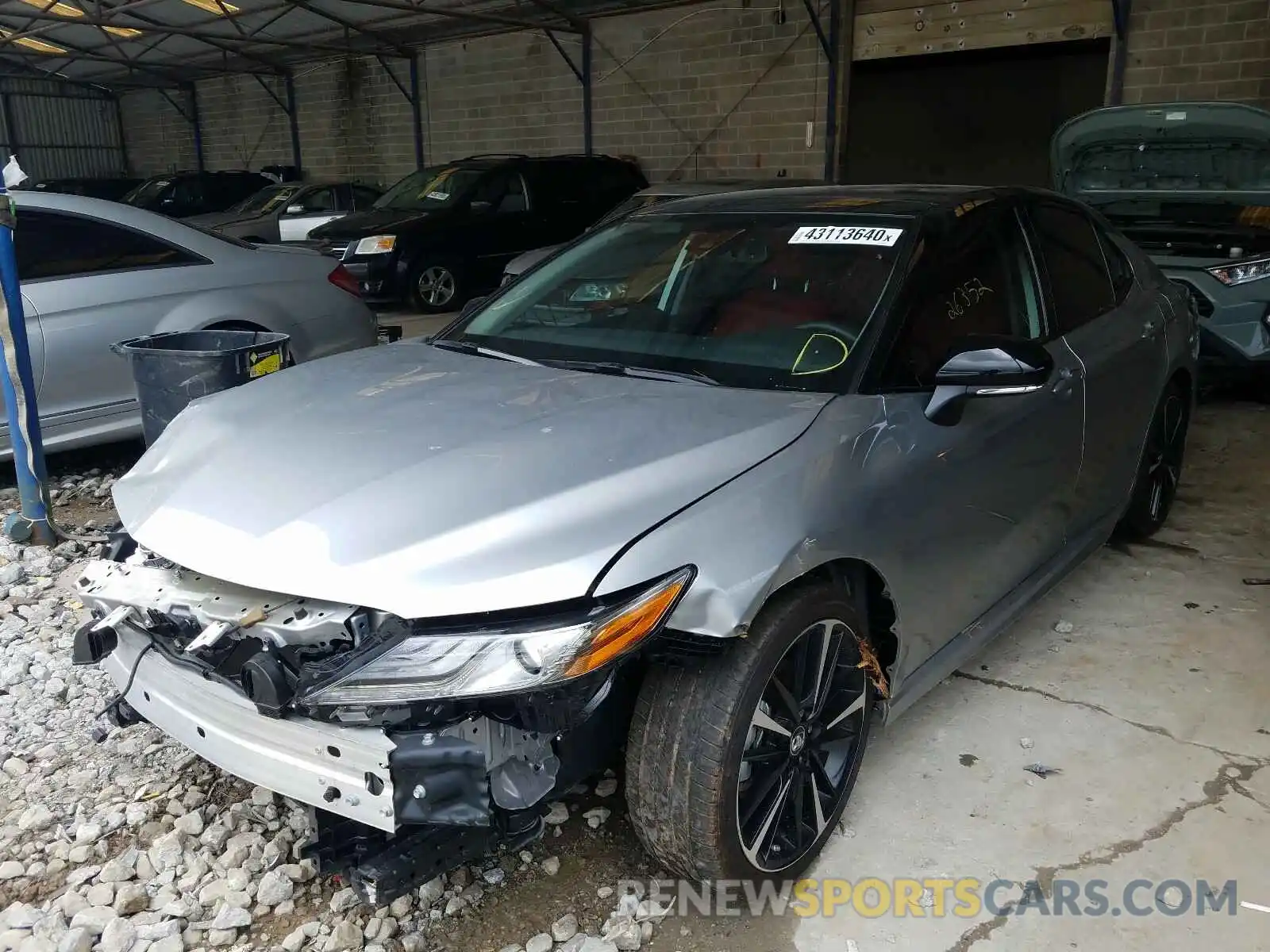 2 Photograph of a damaged car 4T1B61HK0KU263504 TOYOTA CAMRY 2019