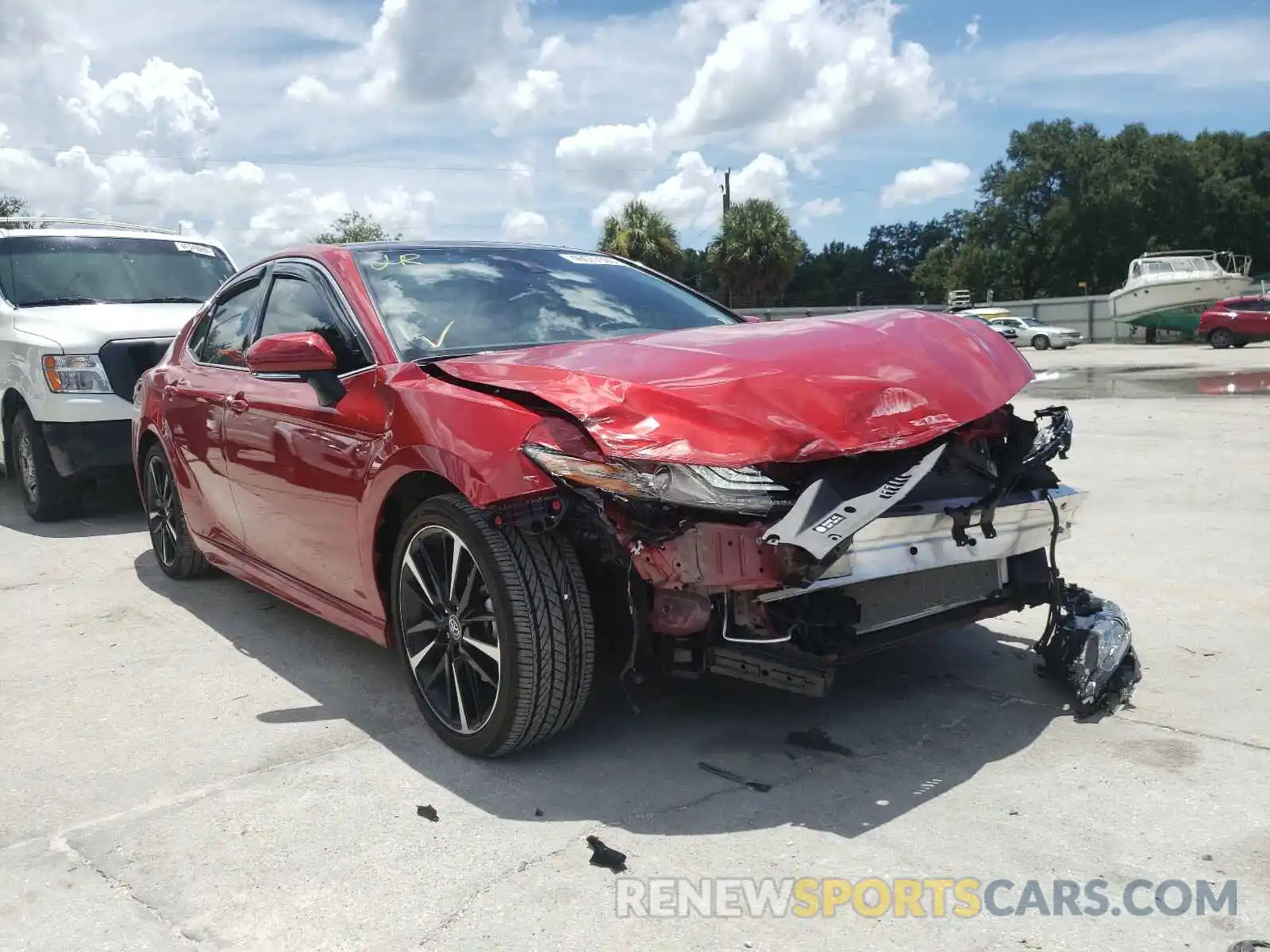 1 Photograph of a damaged car 4T1B61HK0KU265561 TOYOTA CAMRY 2019