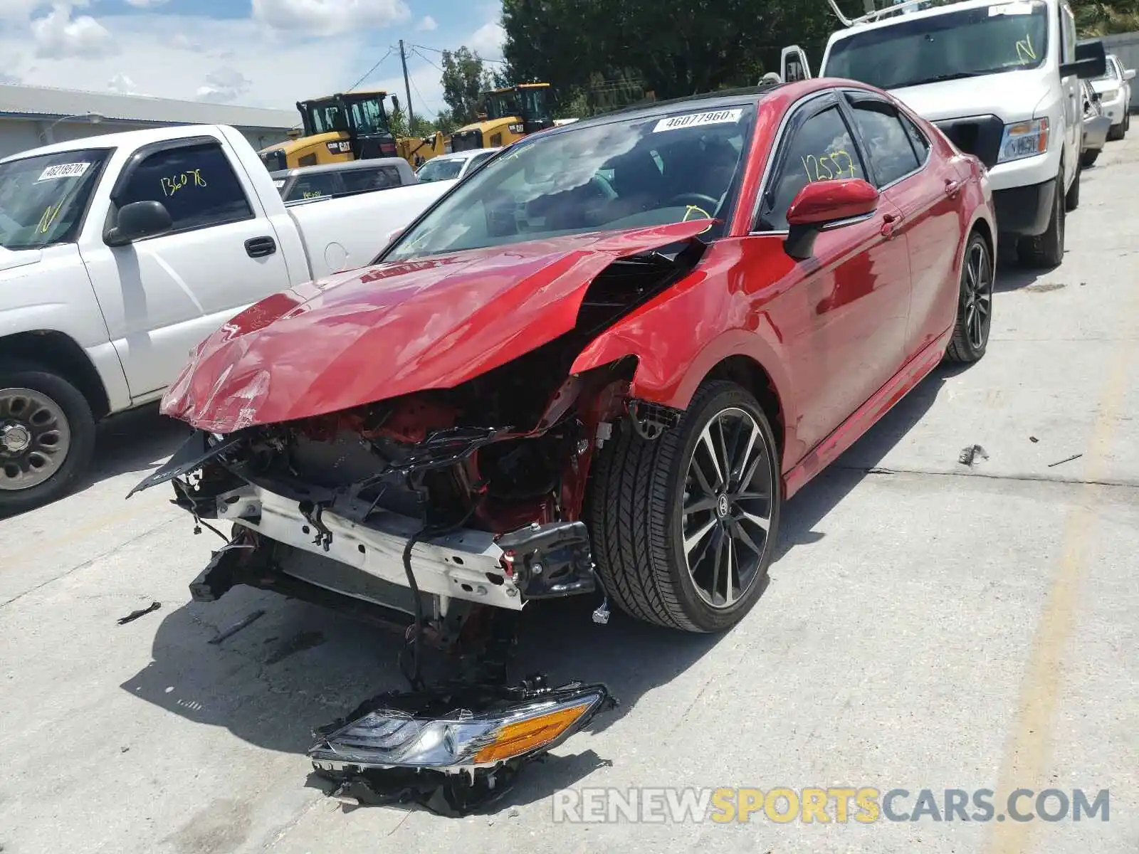 2 Photograph of a damaged car 4T1B61HK0KU265561 TOYOTA CAMRY 2019