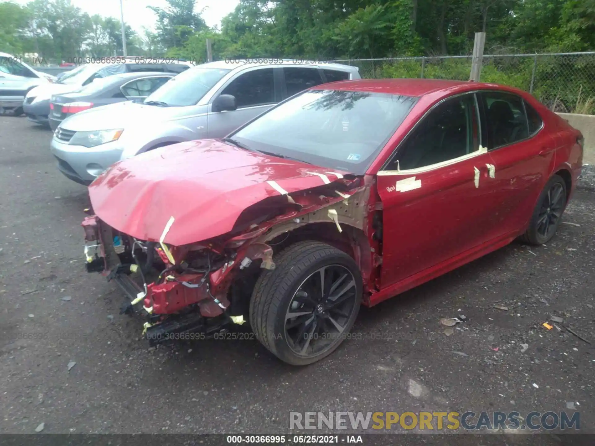 2 Photograph of a damaged car 4T1B61HK0KU282361 TOYOTA CAMRY 2019