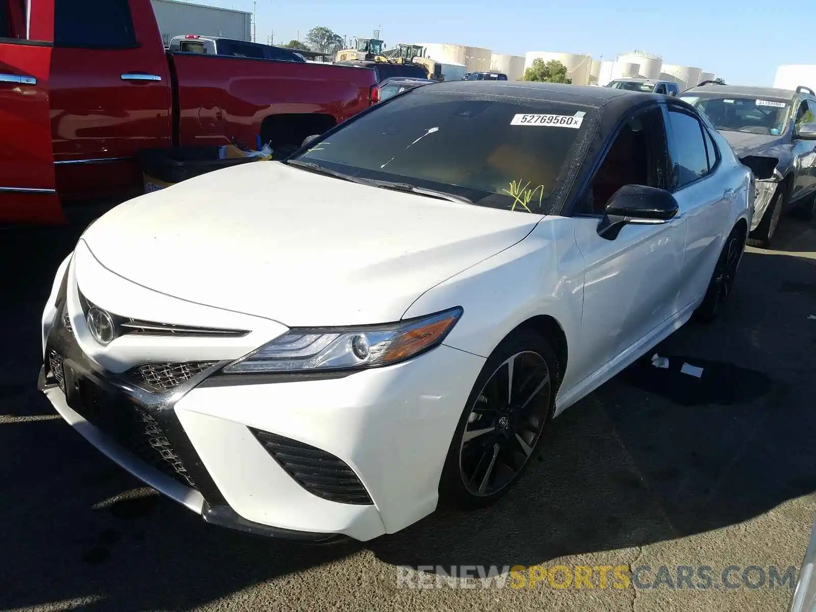 9 Photograph of a damaged car 4T1B61HK0KU284210 TOYOTA CAMRY 2019