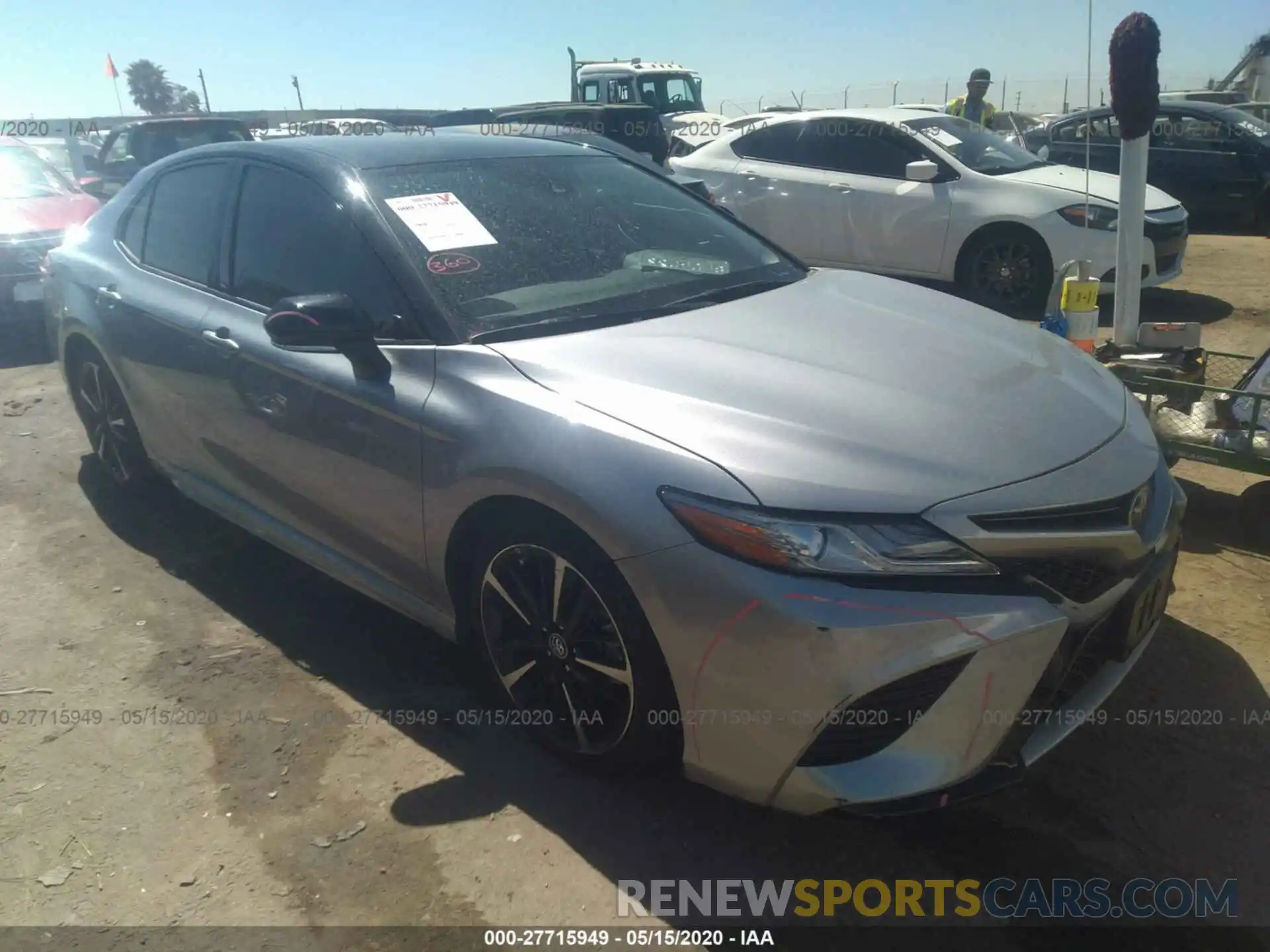 1 Photograph of a damaged car 4T1B61HK0KU289682 TOYOTA CAMRY 2019