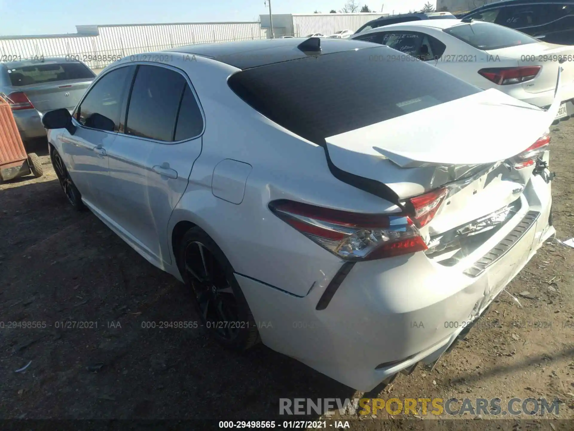 3 Photograph of a damaged car 4T1B61HK0KU684218 TOYOTA CAMRY 2019