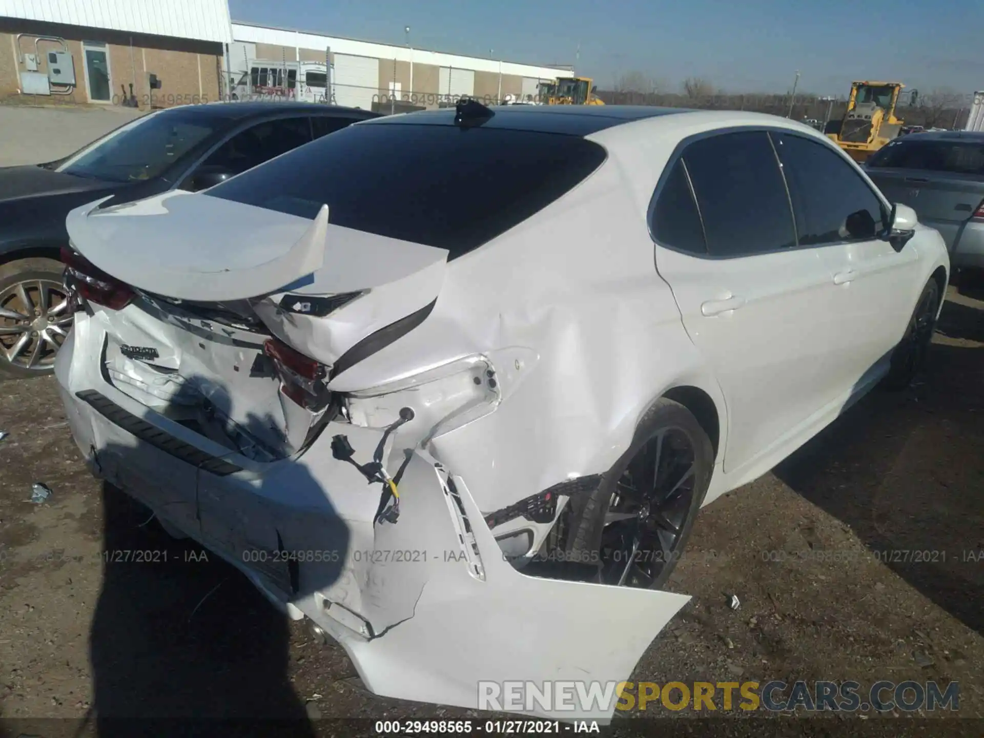 4 Photograph of a damaged car 4T1B61HK0KU684218 TOYOTA CAMRY 2019