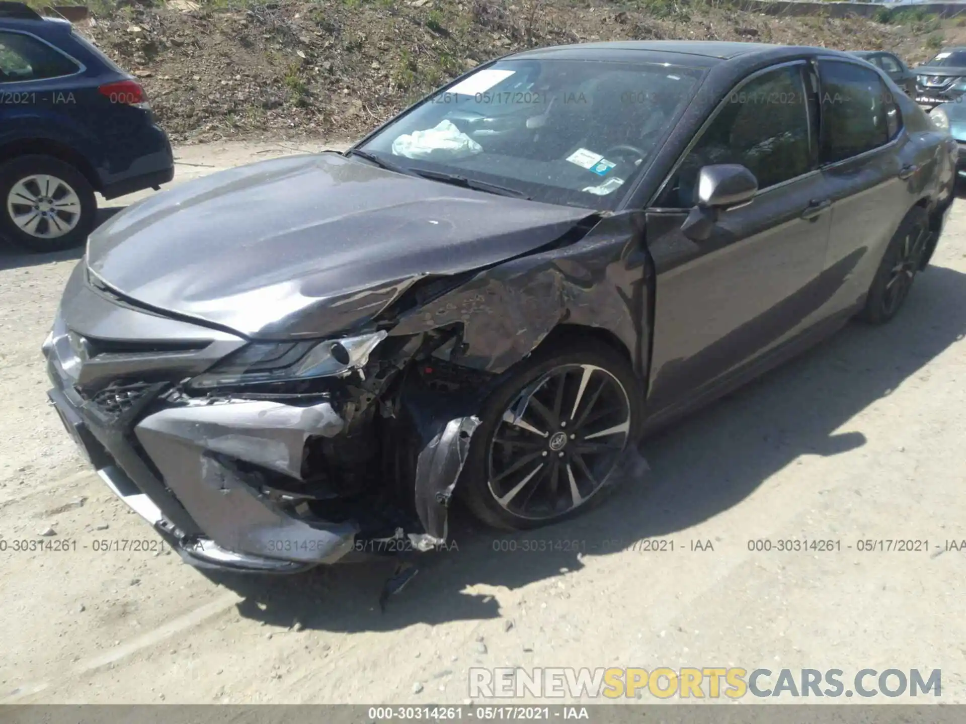 6 Photograph of a damaged car 4T1B61HK0KU697017 TOYOTA CAMRY 2019