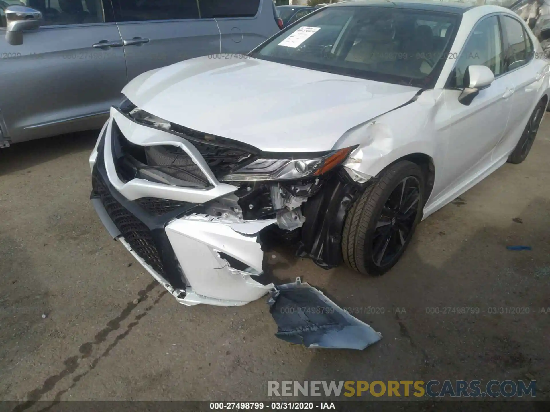 6 Photograph of a damaged car 4T1B61HK0KU708288 TOYOTA CAMRY 2019