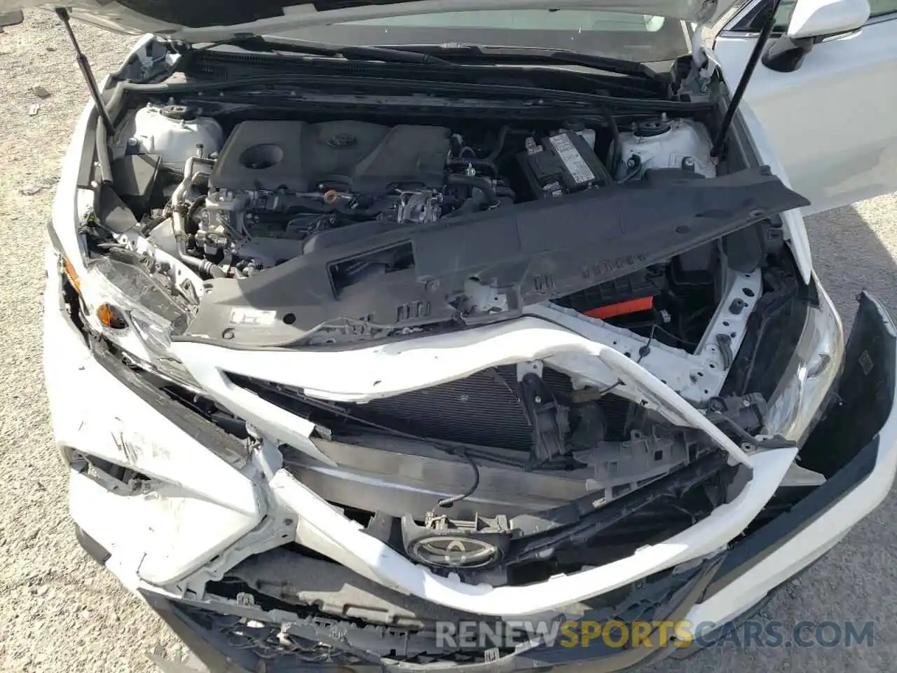 7 Photograph of a damaged car 4T1B61HK0KU738293 TOYOTA CAMRY 2019