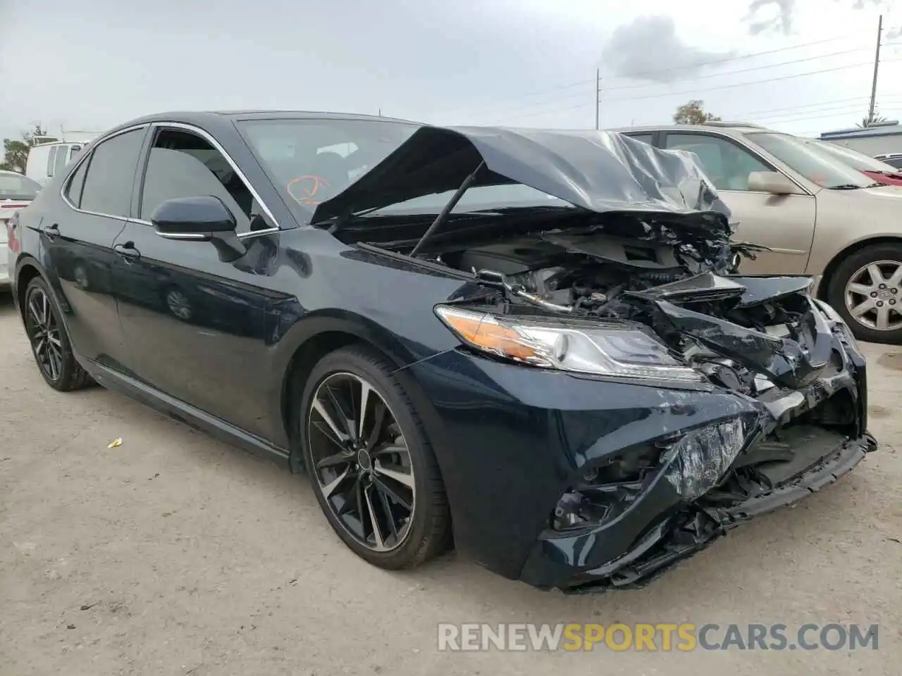 1 Photograph of a damaged car 4T1B61HK0KU755269 TOYOTA CAMRY 2019