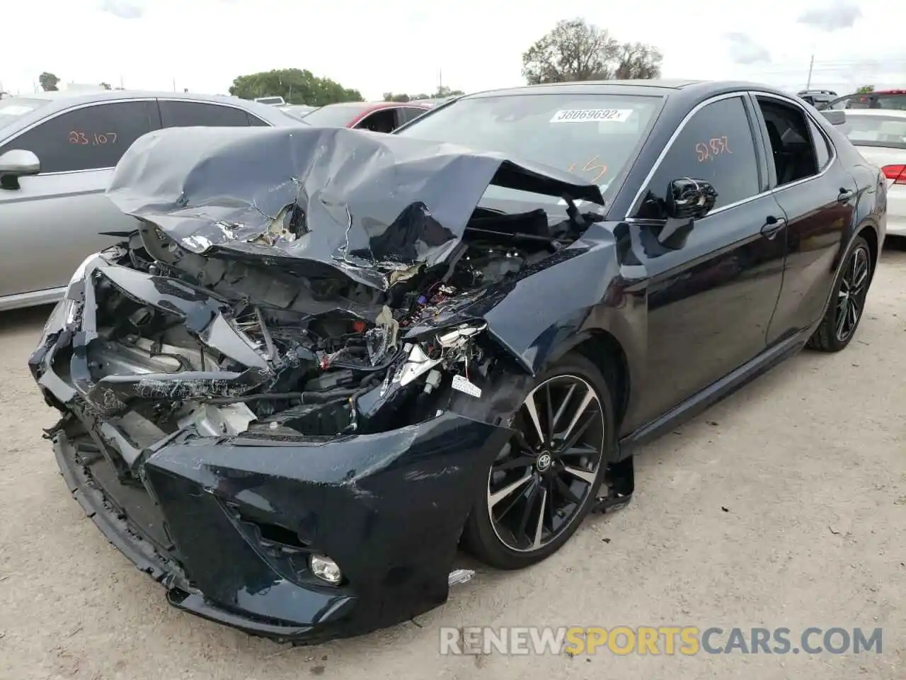 2 Photograph of a damaged car 4T1B61HK0KU755269 TOYOTA CAMRY 2019