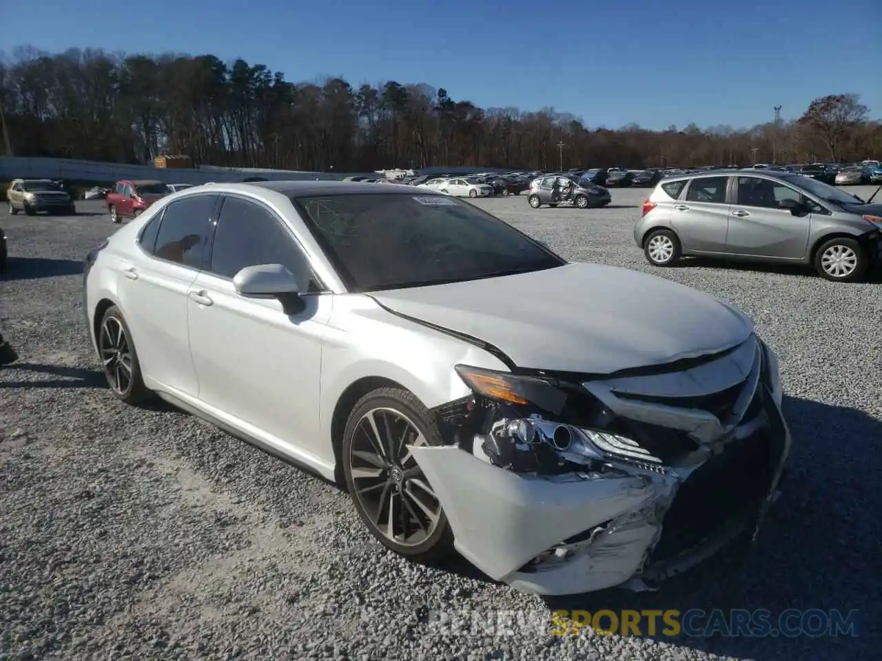 1 Photograph of a damaged car 4T1B61HK0KU755434 TOYOTA CAMRY 2019