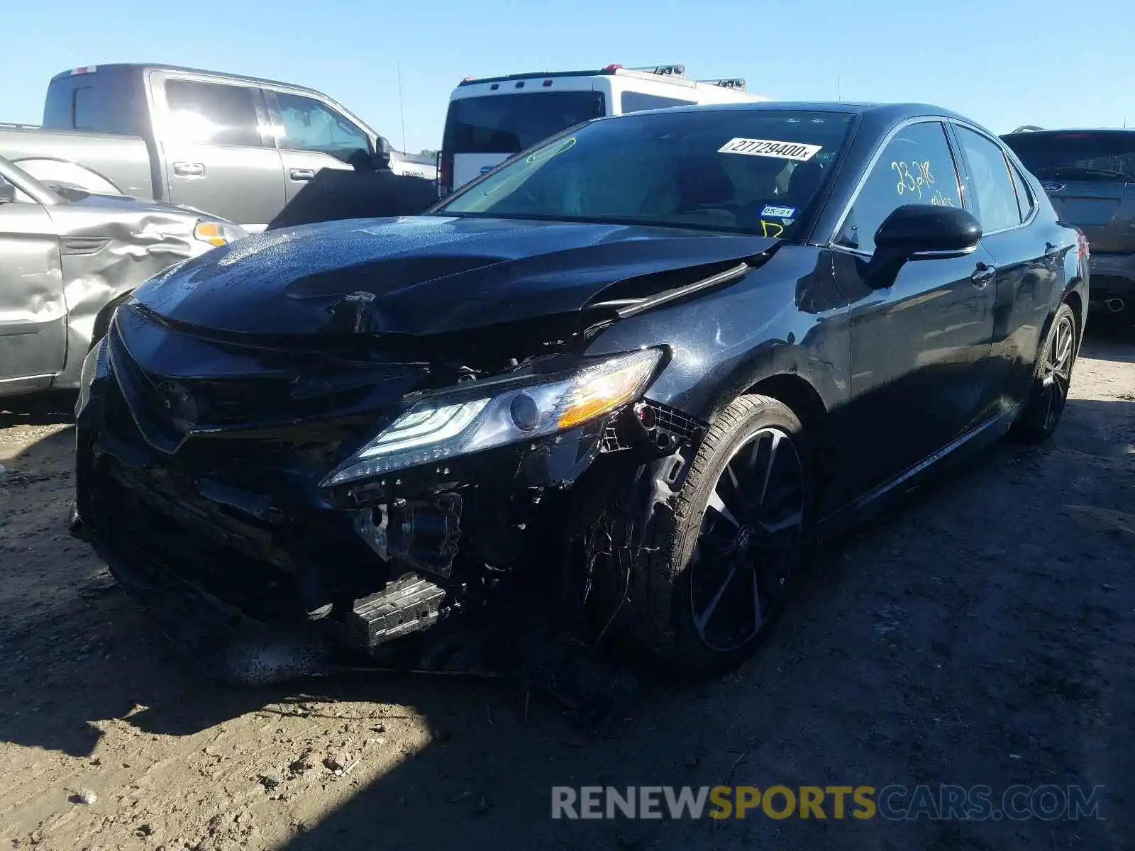 2 Photograph of a damaged car 4T1B61HK0KU779250 TOYOTA CAMRY 2019