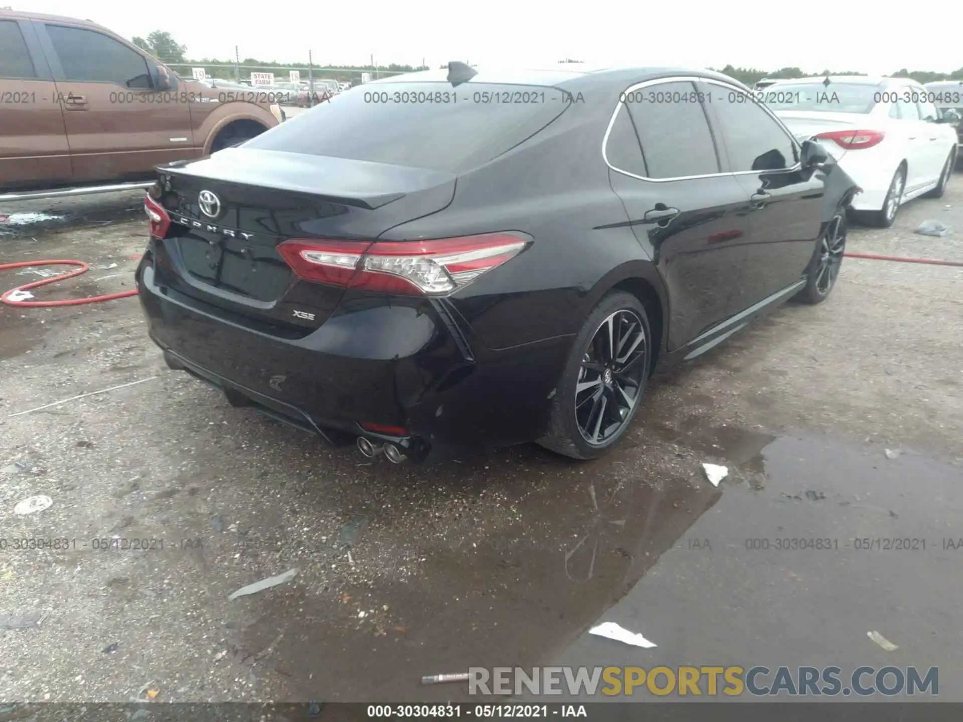 4 Фотография поврежденного автомобиля 4T1B61HK0KU790538 TOYOTA CAMRY 2019