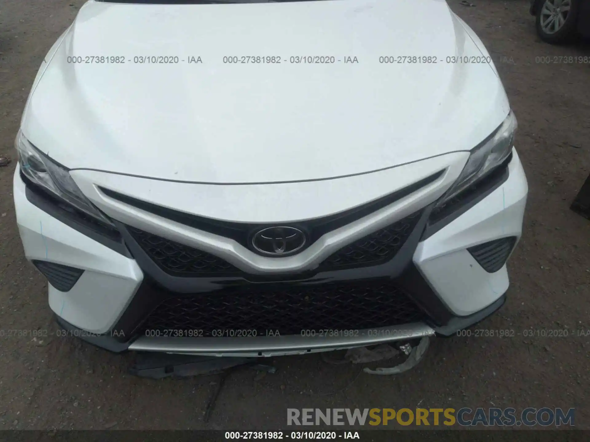 6 Photograph of a damaged car 4T1B61HK0KU797764 TOYOTA CAMRY 2019