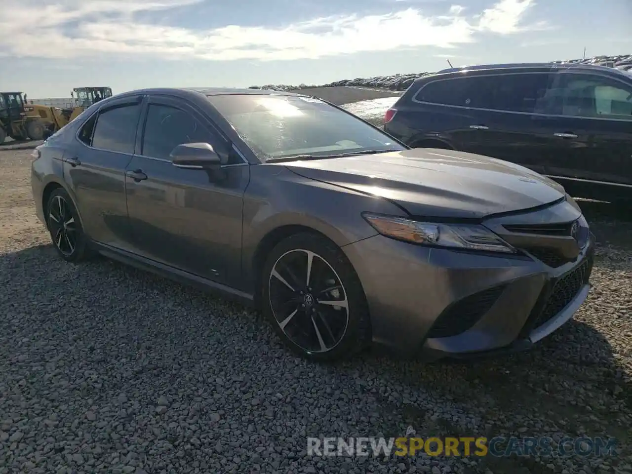 1 Photograph of a damaged car 4T1B61HK0KU813638 TOYOTA CAMRY 2019