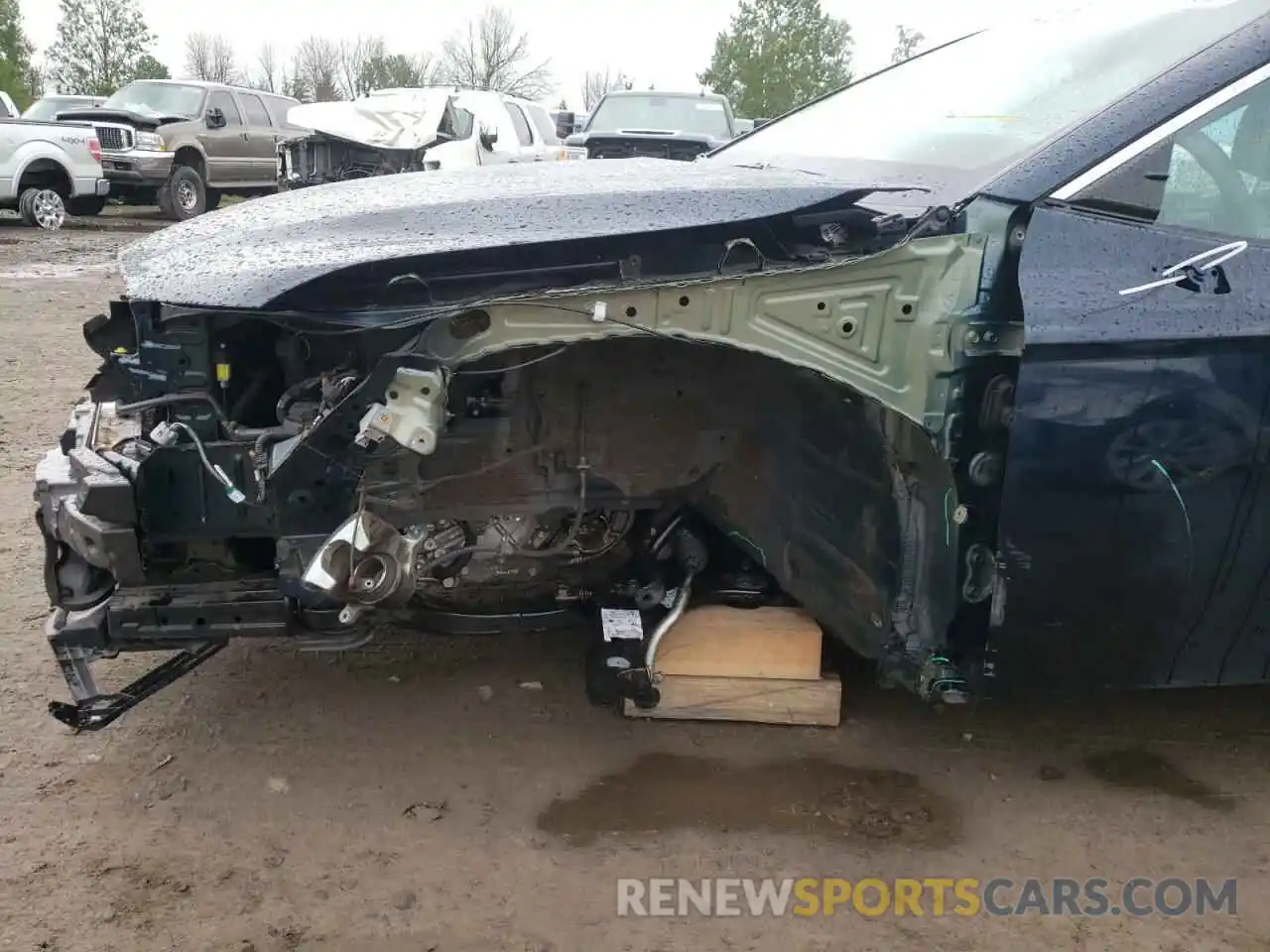 9 Photograph of a damaged car 4T1B61HK0KU834490 TOYOTA CAMRY 2019