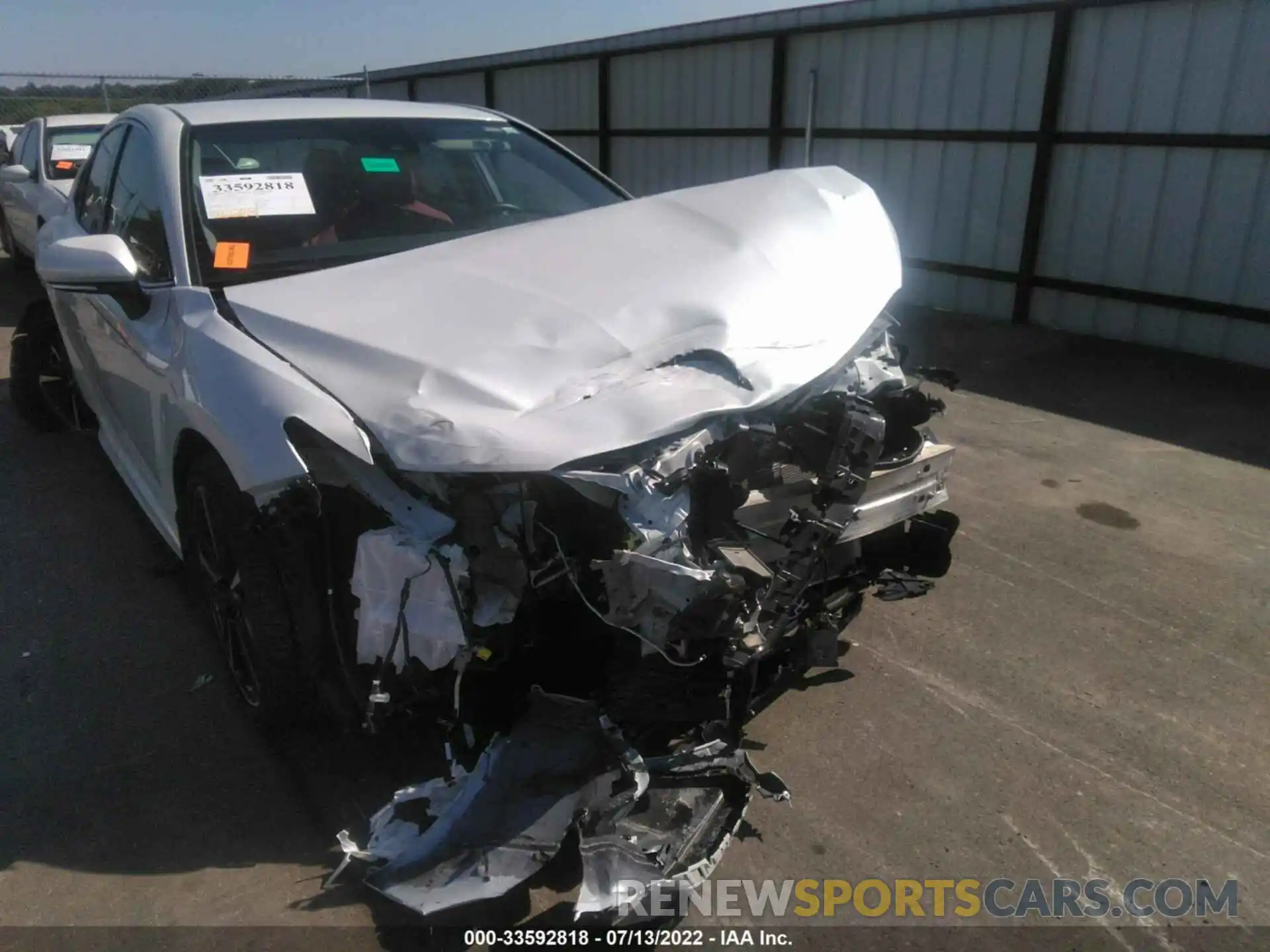 6 Photograph of a damaged car 4T1B61HK0KU837020 TOYOTA CAMRY 2019