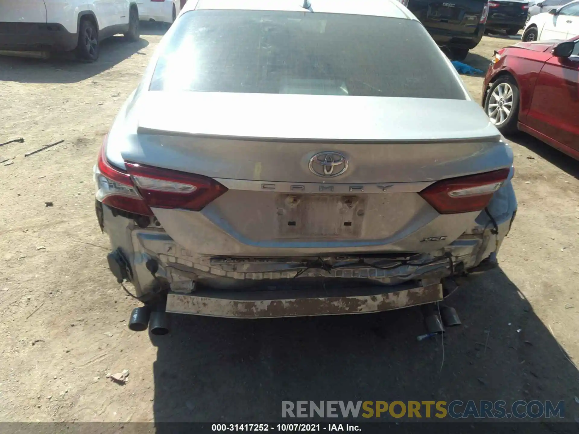 6 Photograph of a damaged car 4T1B61HK1KU170247 TOYOTA CAMRY 2019