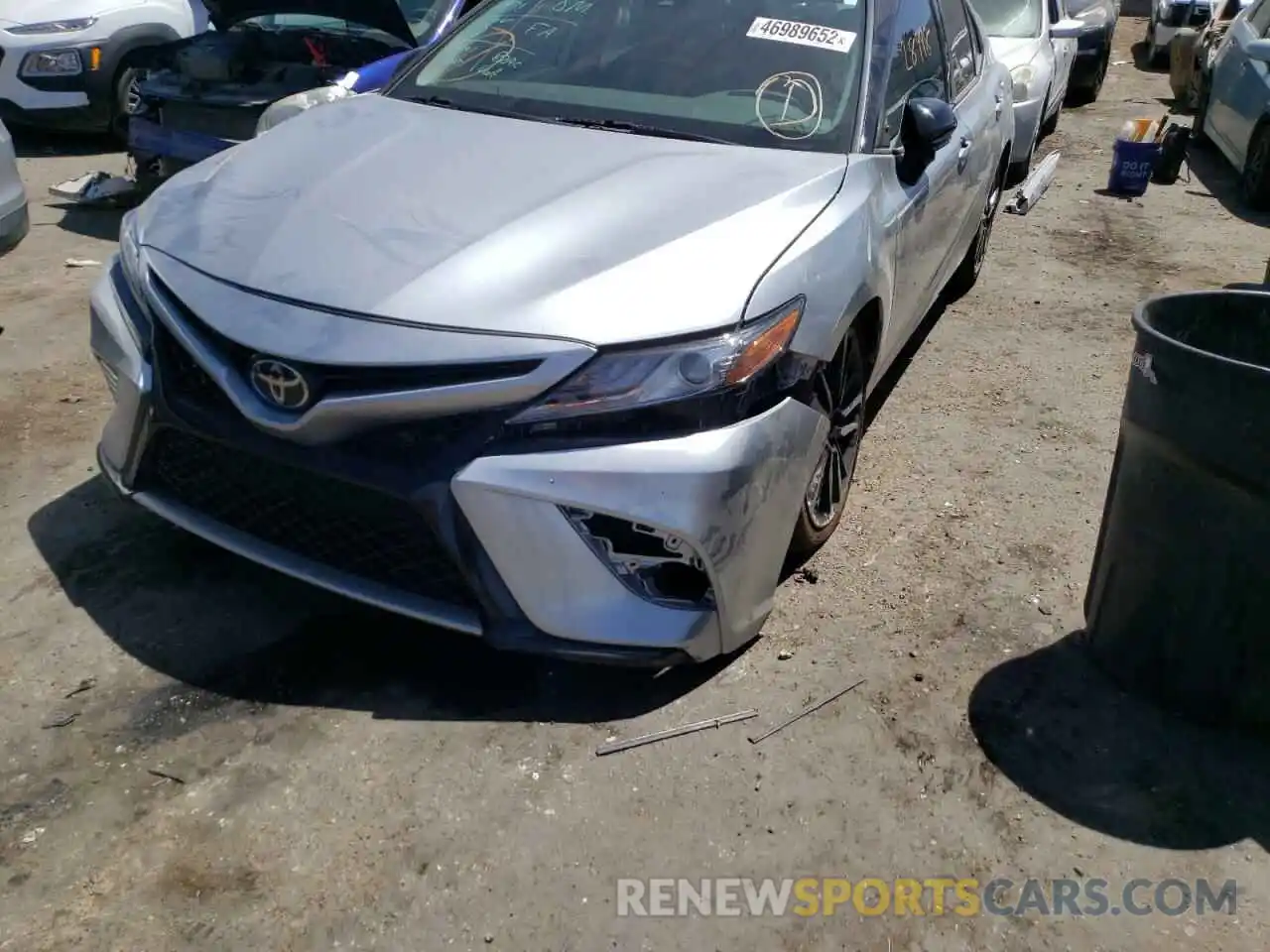 9 Photograph of a damaged car 4T1B61HK1KU177408 TOYOTA CAMRY 2019