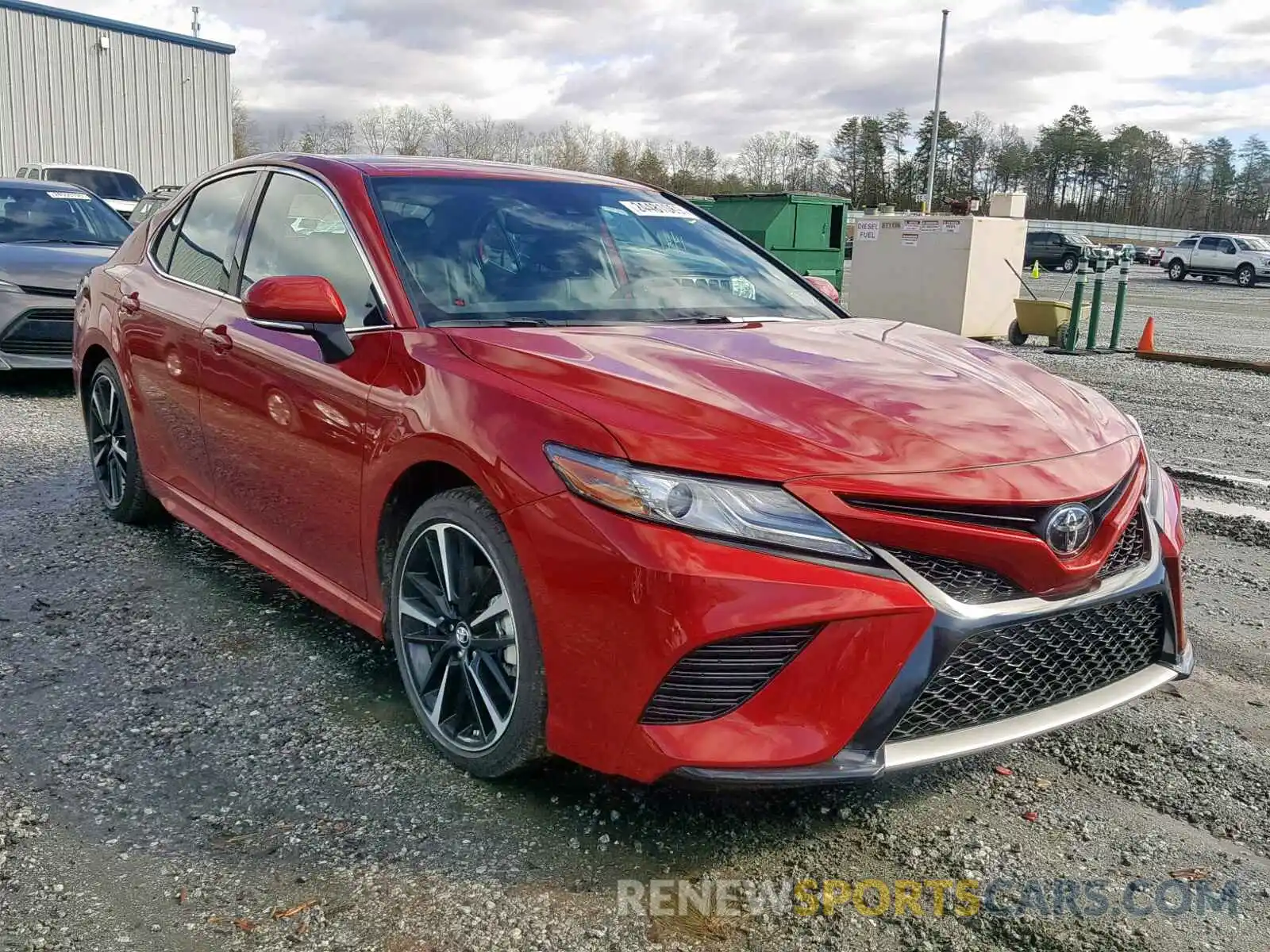 1 Photograph of a damaged car 4T1B61HK1KU182950 TOYOTA CAMRY 2019