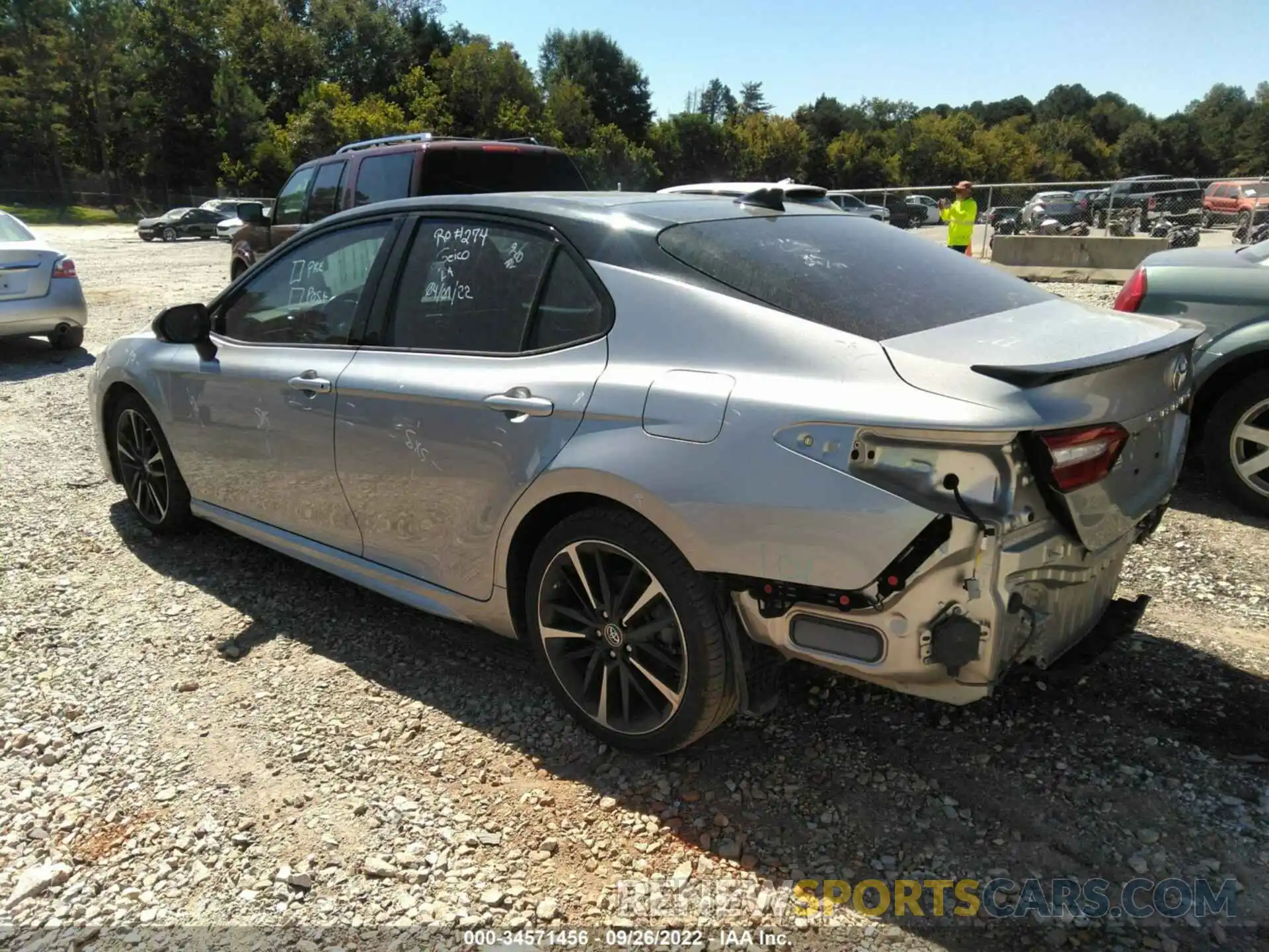 3 Photograph of a damaged car 4T1B61HK1KU193043 TOYOTA CAMRY 2019