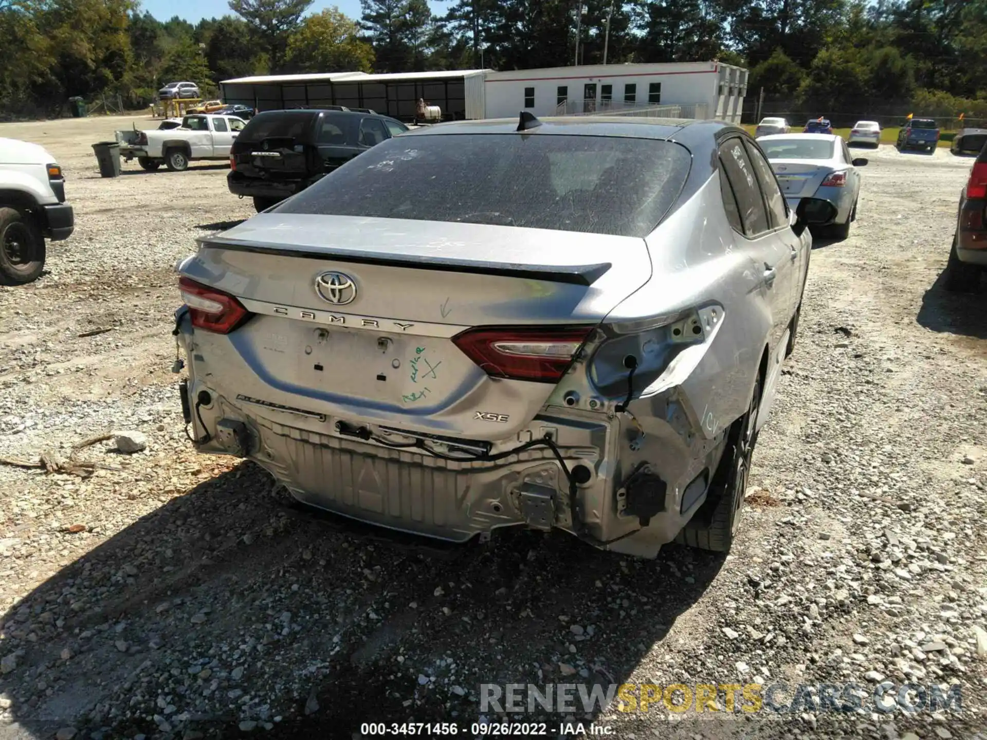 6 Photograph of a damaged car 4T1B61HK1KU193043 TOYOTA CAMRY 2019