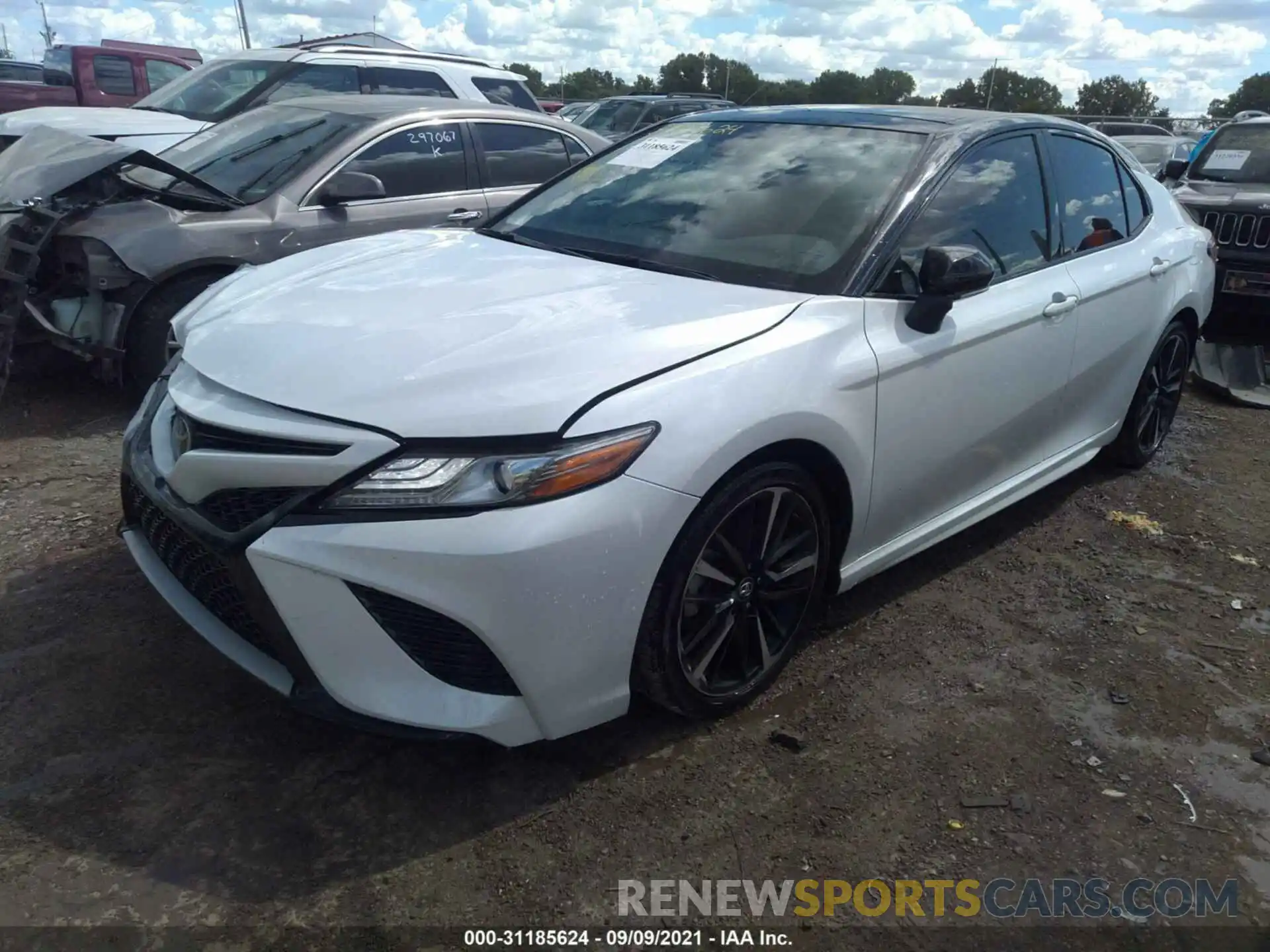 2 Photograph of a damaged car 4T1B61HK1KU195455 TOYOTA CAMRY 2019