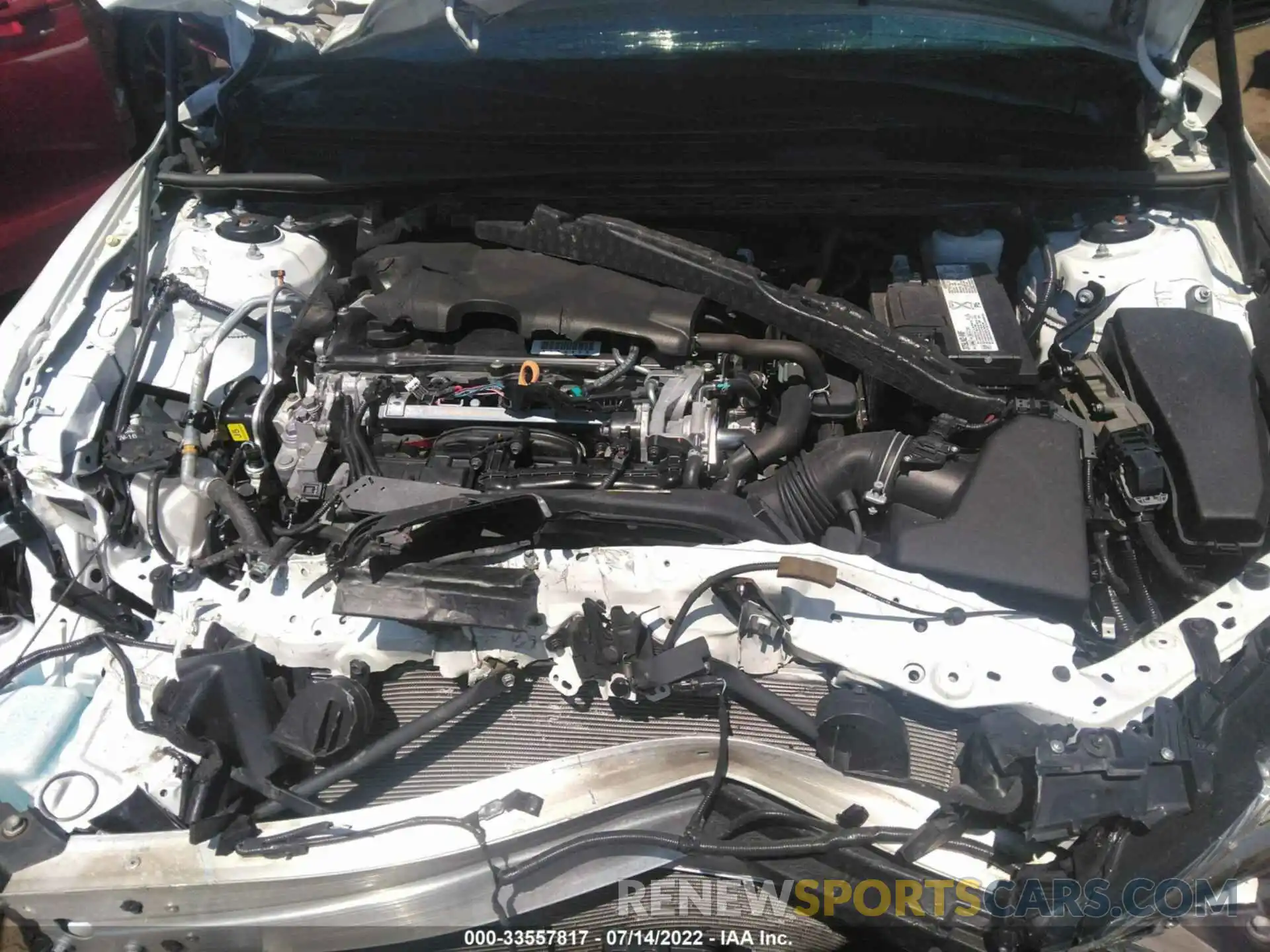 10 Photograph of a damaged car 4T1B61HK1KU209595 TOYOTA CAMRY 2019