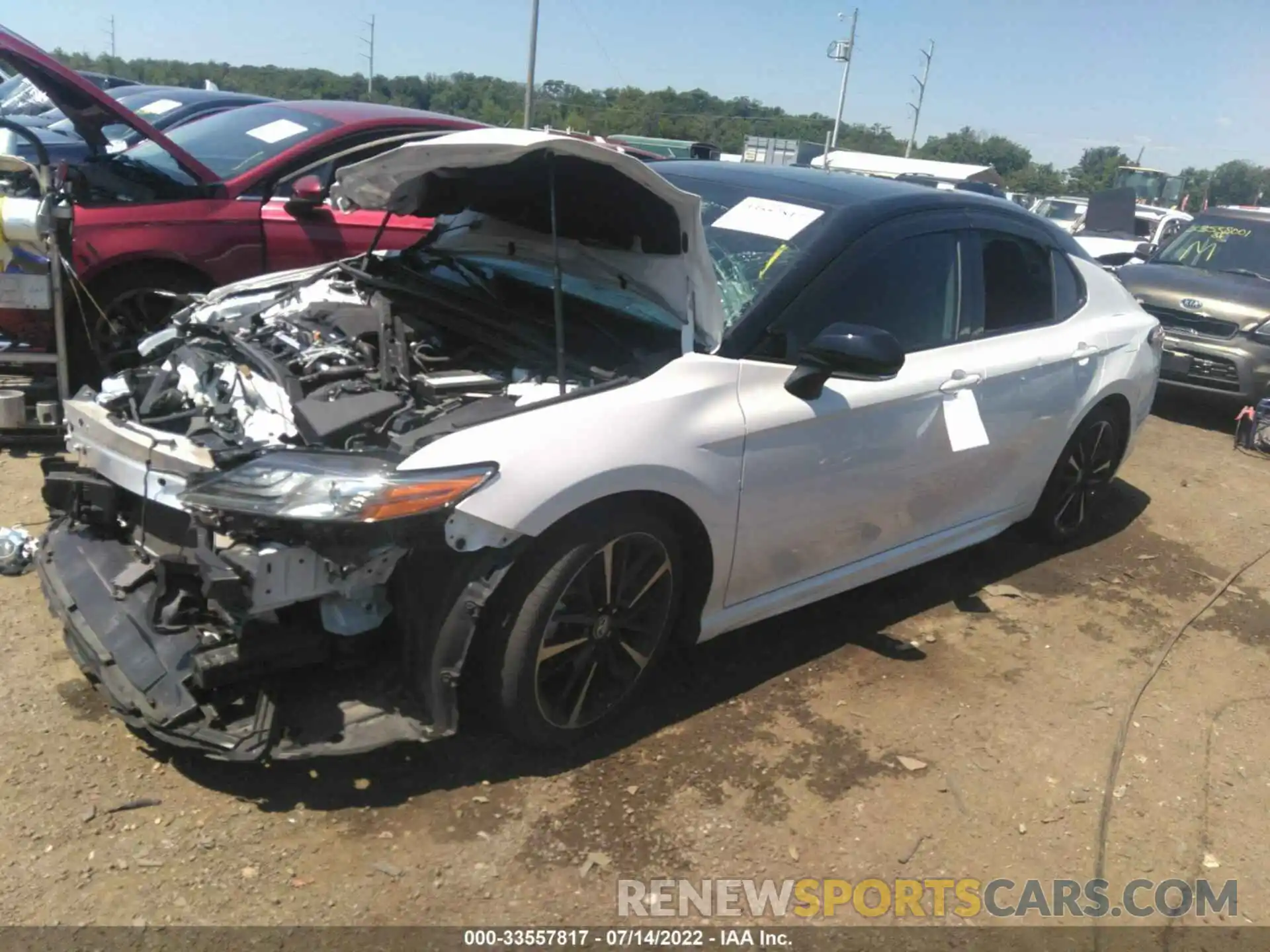 2 Photograph of a damaged car 4T1B61HK1KU209595 TOYOTA CAMRY 2019