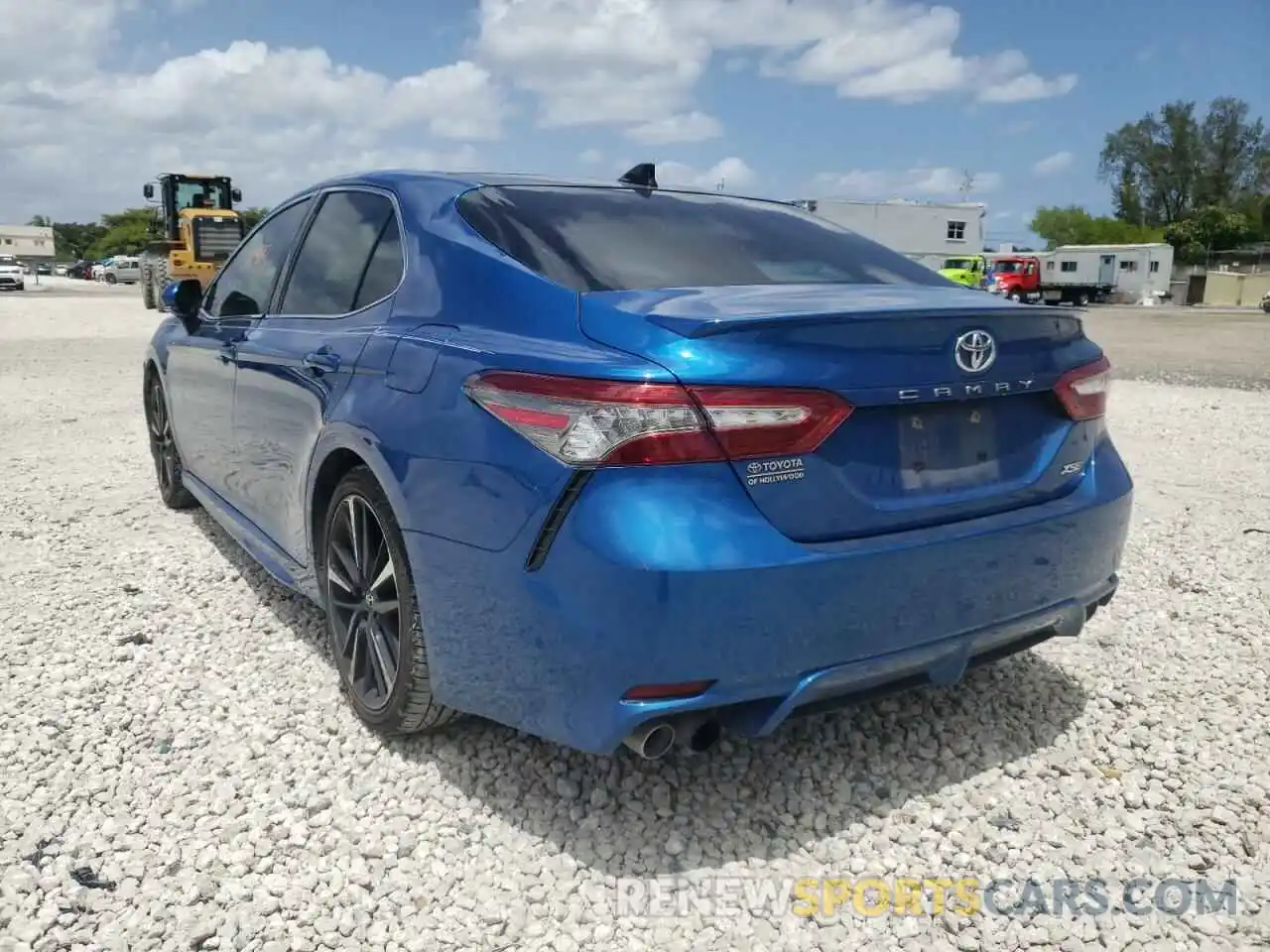 3 Photograph of a damaged car 4T1B61HK1KU214828 TOYOTA CAMRY 2019