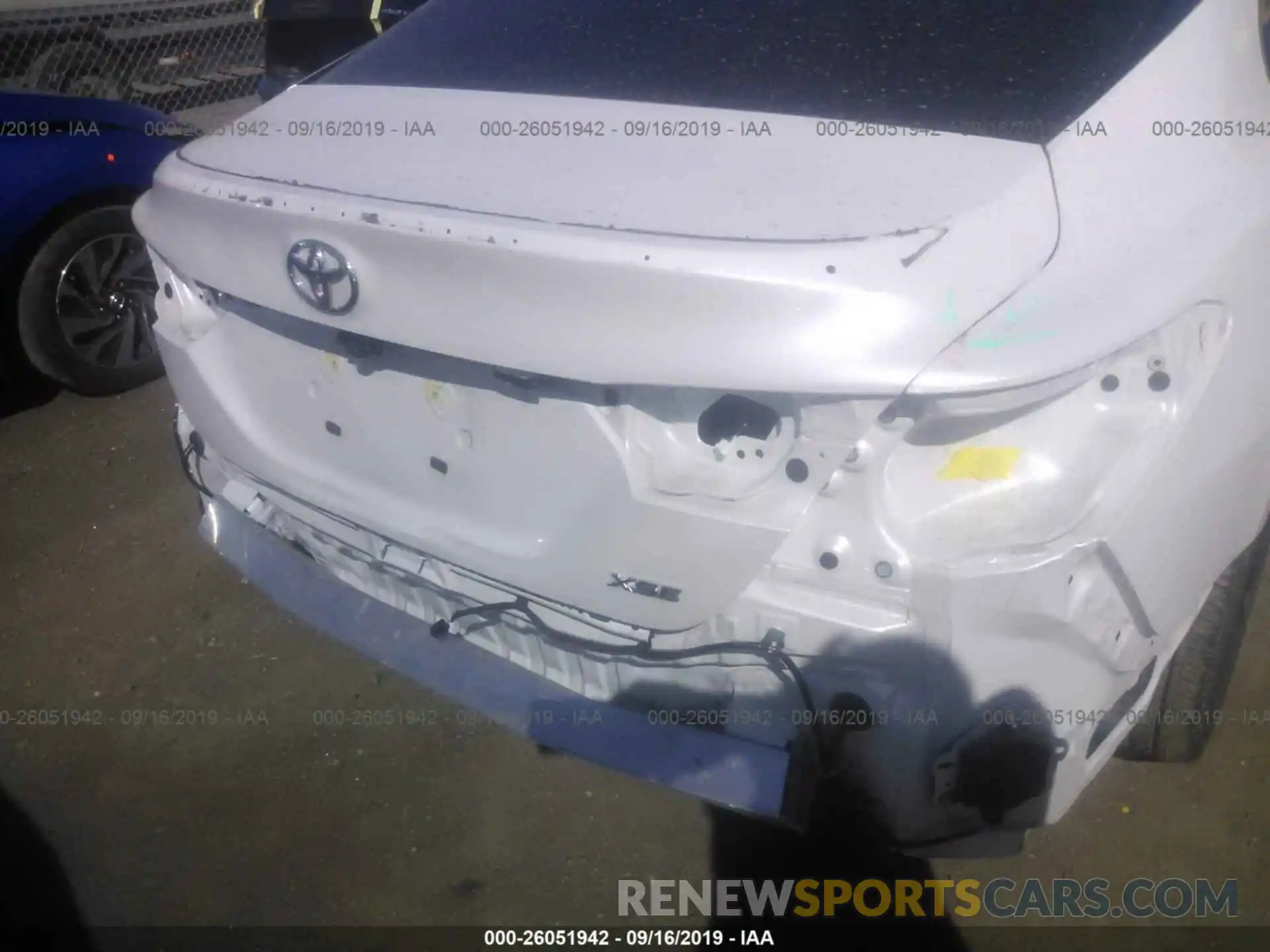 6 Photograph of a damaged car 4T1B61HK1KU217678 TOYOTA CAMRY 2019