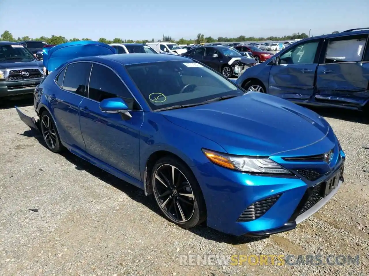 1 Photograph of a damaged car 4T1B61HK1KU224002 TOYOTA CAMRY 2019