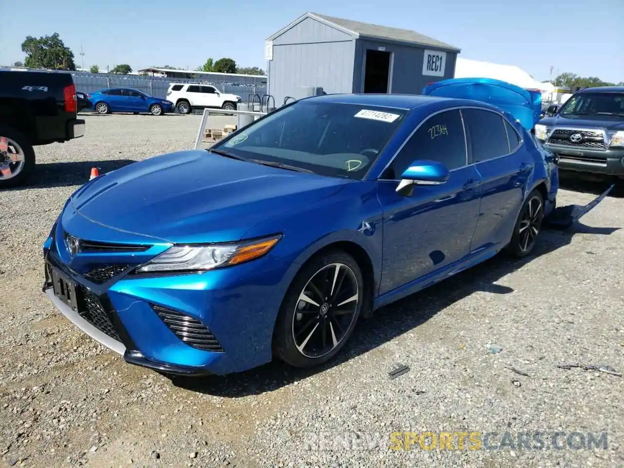 2 Photograph of a damaged car 4T1B61HK1KU224002 TOYOTA CAMRY 2019