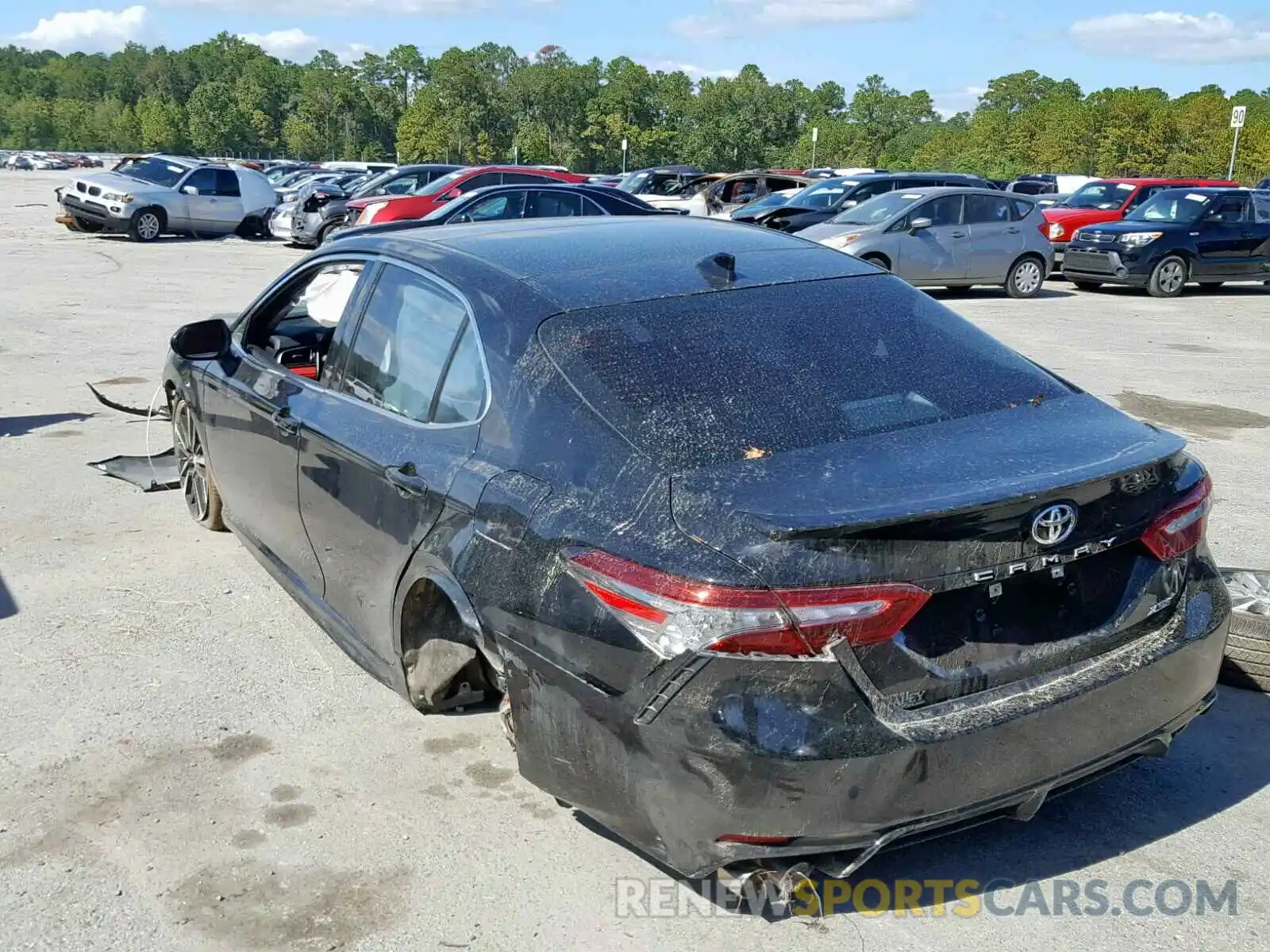 3 Photograph of a damaged car 4T1B61HK1KU242094 TOYOTA CAMRY 2019