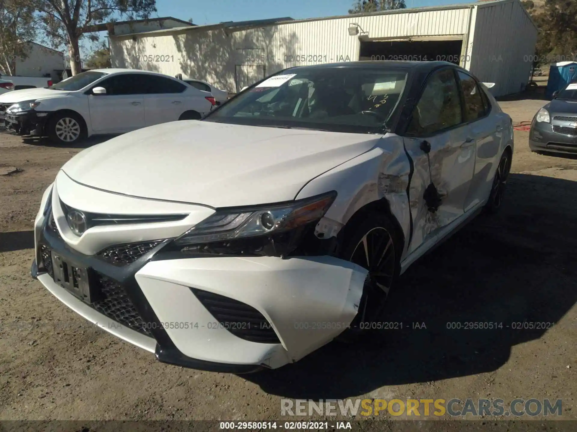 2 Photograph of a damaged car 4T1B61HK1KU262099 TOYOTA CAMRY 2019