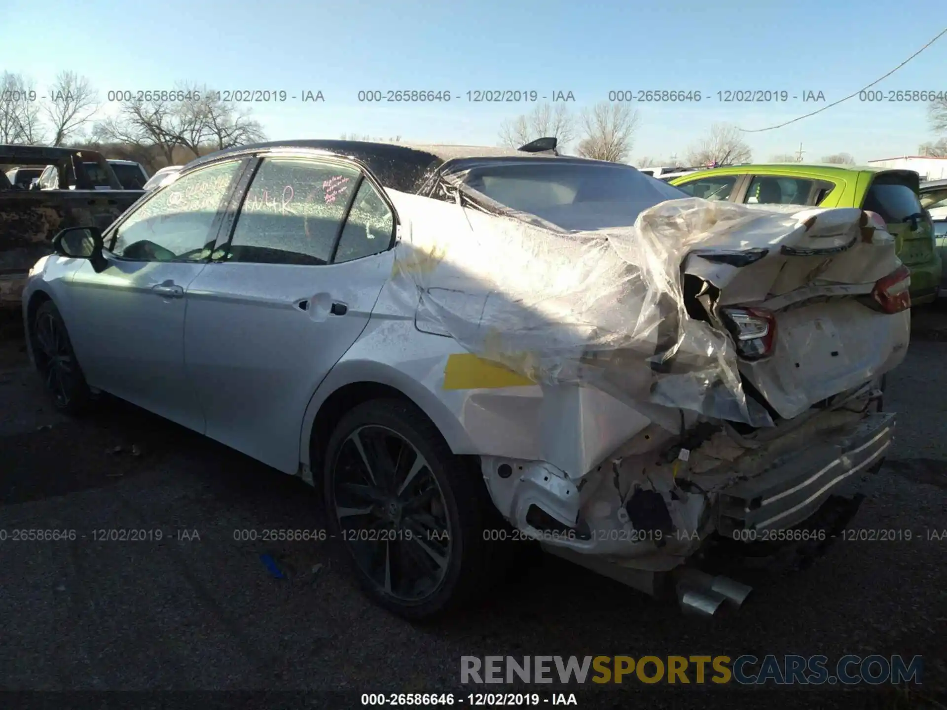 3 Photograph of a damaged car 4T1B61HK1KU272101 TOYOTA CAMRY 2019