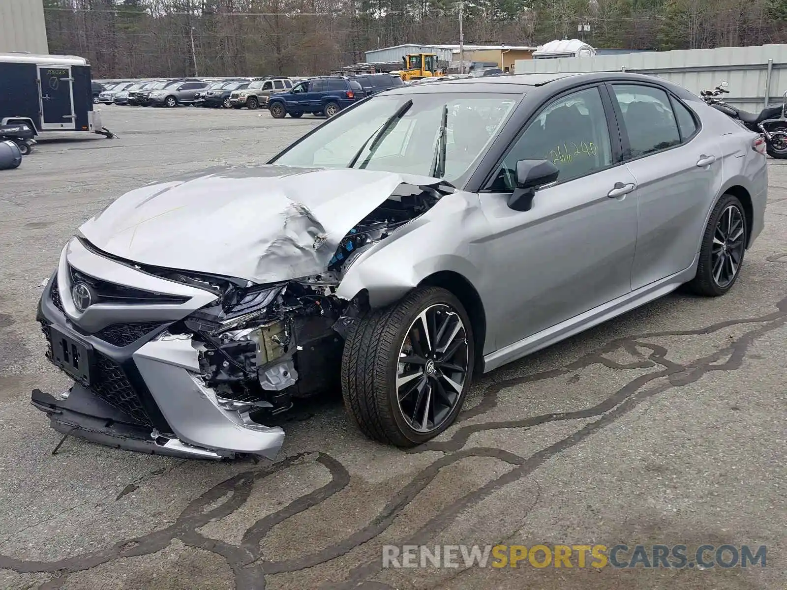 2 Photograph of a damaged car 4T1B61HK1KU276360 TOYOTA CAMRY 2019