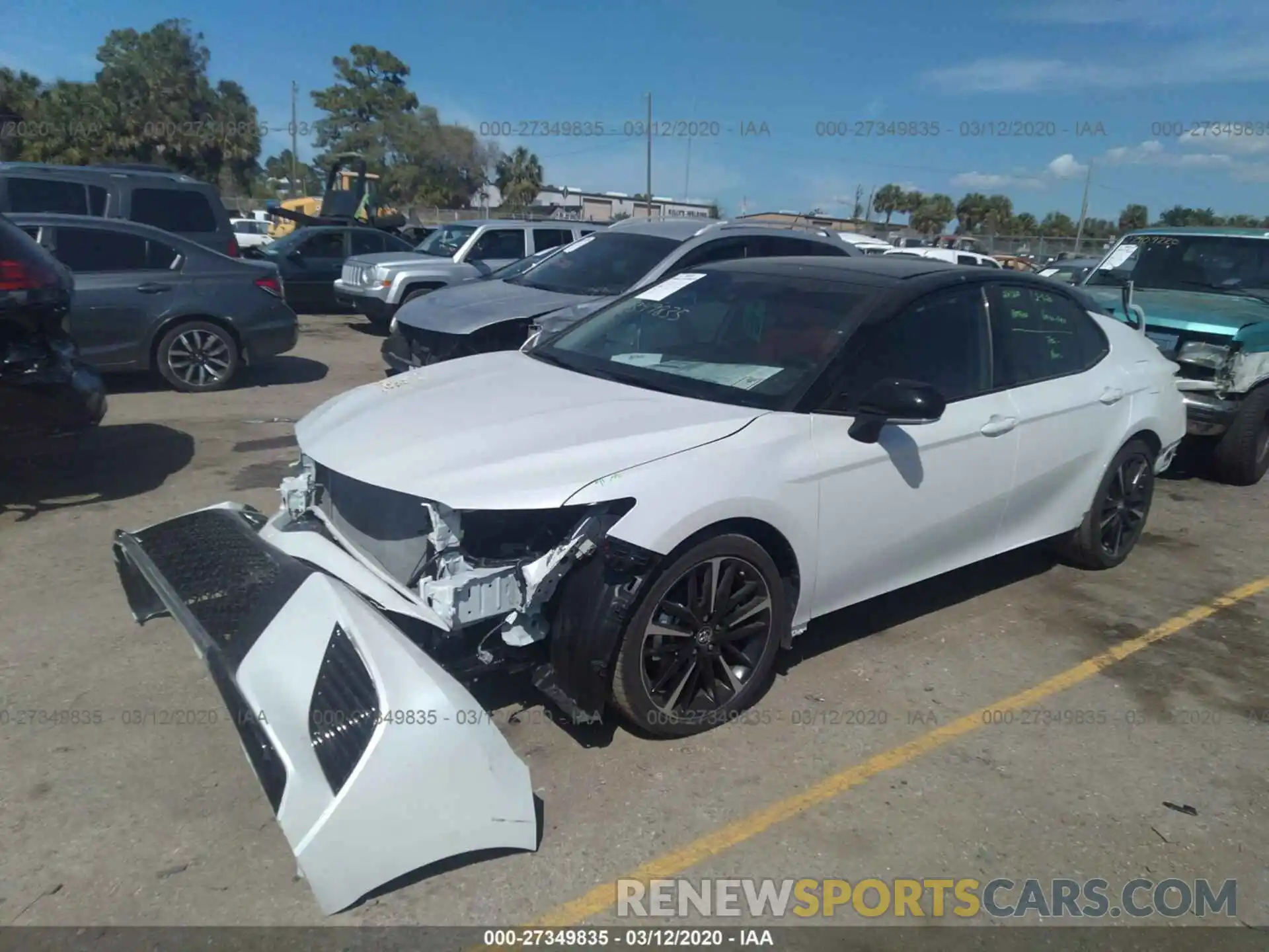 2 Photograph of a damaged car 4T1B61HK1KU287357 TOYOTA CAMRY 2019